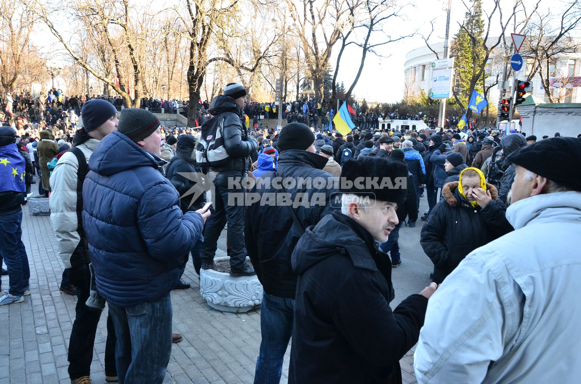 Евромайдан. Акция сторонников евроинтеграции Украины у здания правительства Украины.