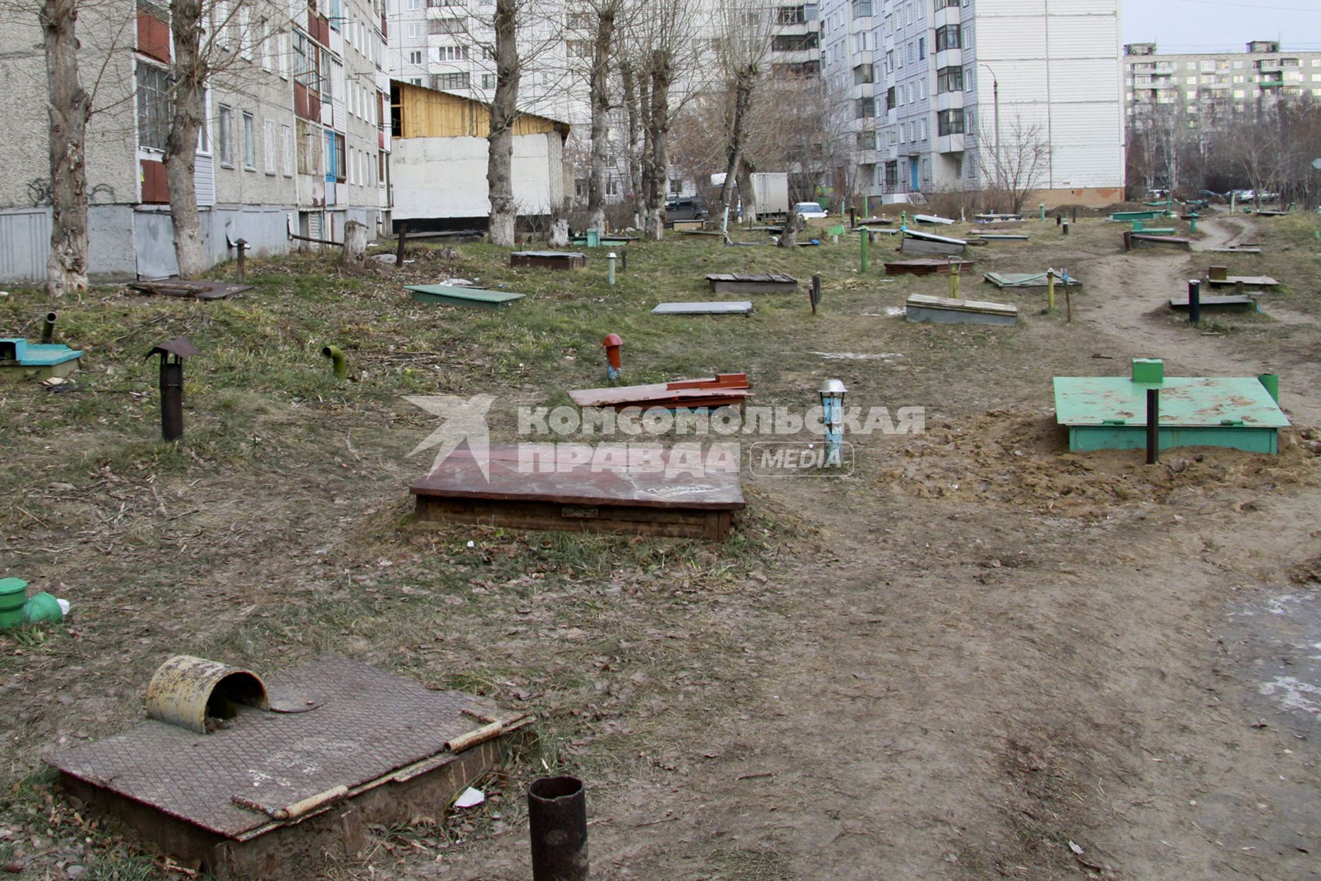 Спальный район Барнаул. `Дикие` погреба.