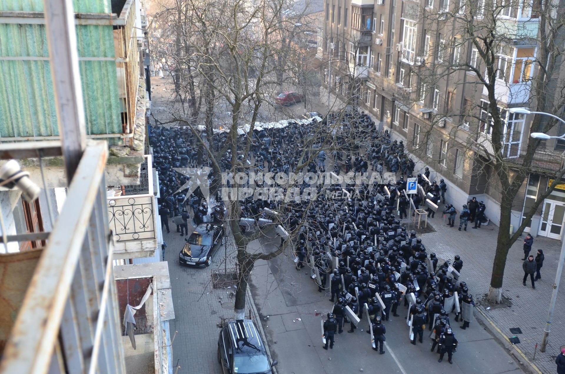 Столкновение на Институтской улице в Киеве. Позиция внутренних войск.