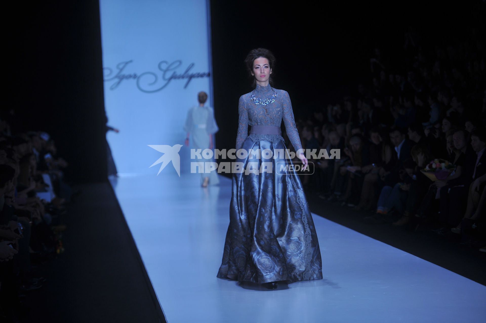 ЦВЗ `Манеж`. Российская Неделя моды `Mercedes-Benz Fashion Week Russia`. Показ коллекции Mercedes-Benz Presents Игорь Гуляев.