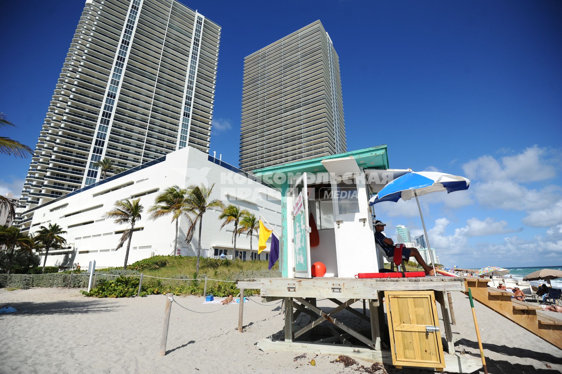 Майами Бич (Miami beach ). Дом, в котором расположена квартира певицы Ирина Алегровой.