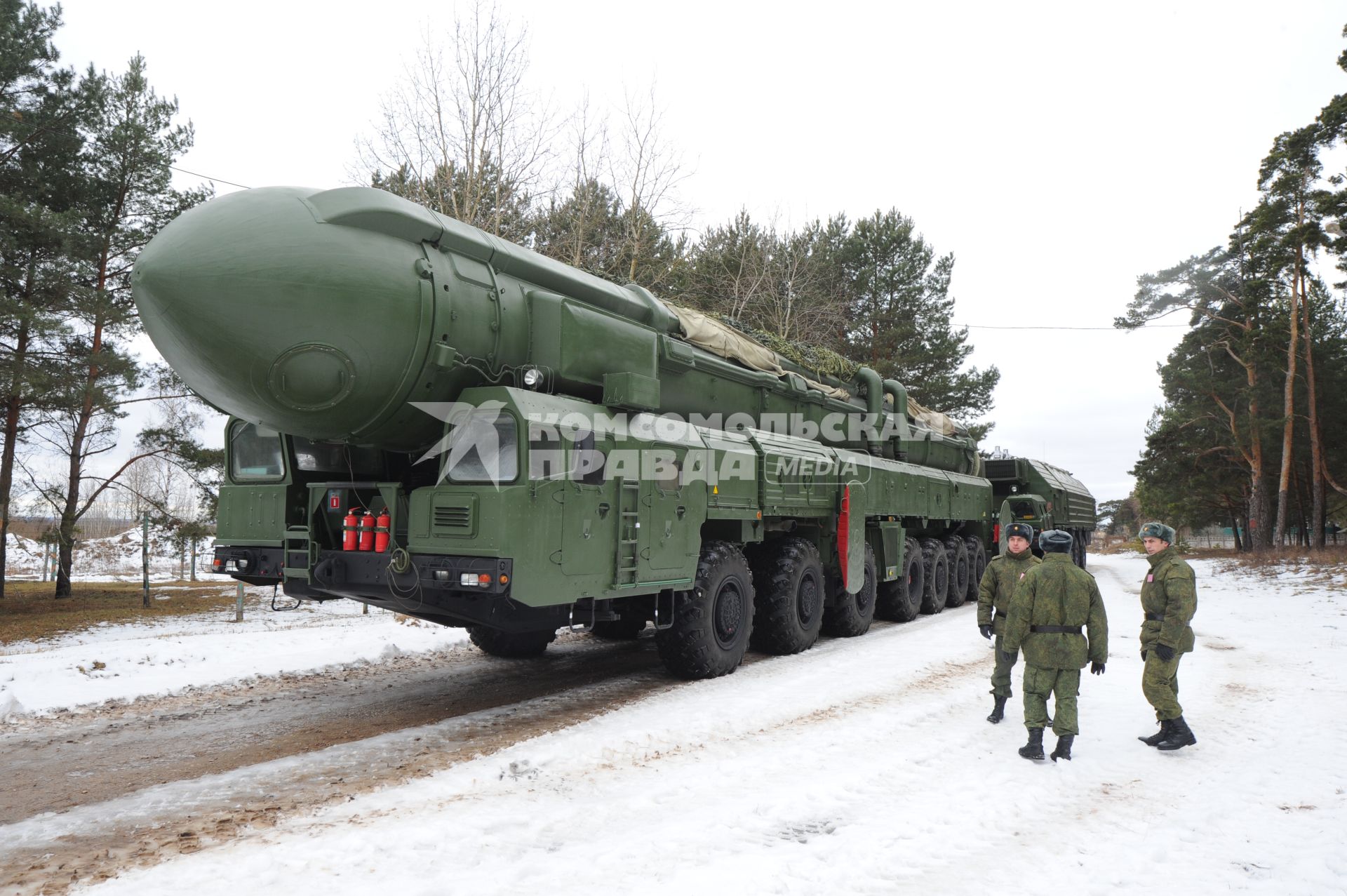 Серпуховский военный институт РВСН. На снимке: ракетный комплекс `Тополь-М`.