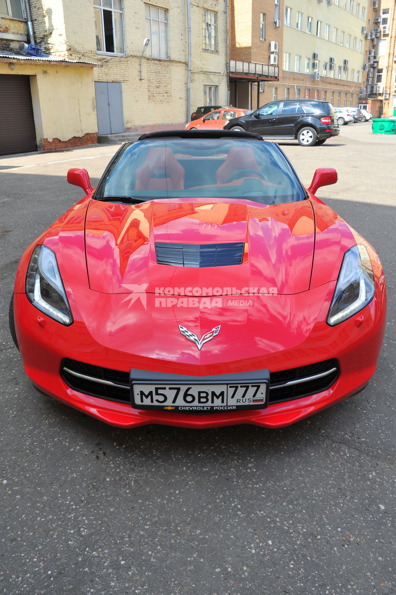 Автомобиль  Chevrolet Corvette Stingray Convertible 2014.