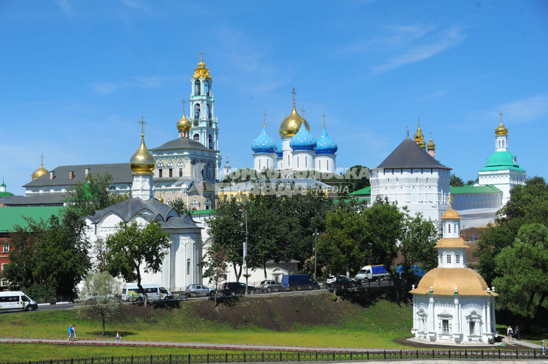 Сергиев Посад. Вид на Троице-Сергиеву Лавру.