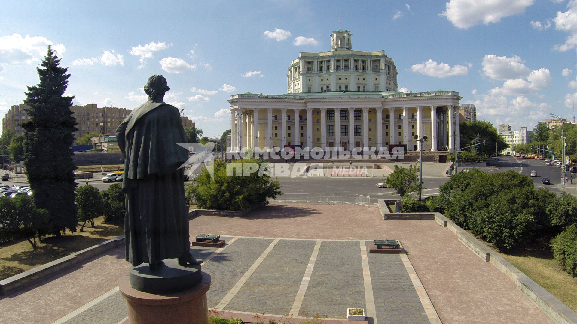 Виды Москвы. Центральный Академический Театр Российской Армии.