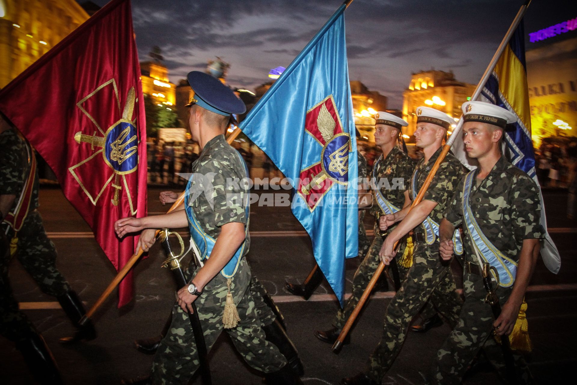 Репетиция военного парад, посвященного 23-й годовщине независимости Украины, на Майдане Незалежности (площади Независимости) в Киеве.