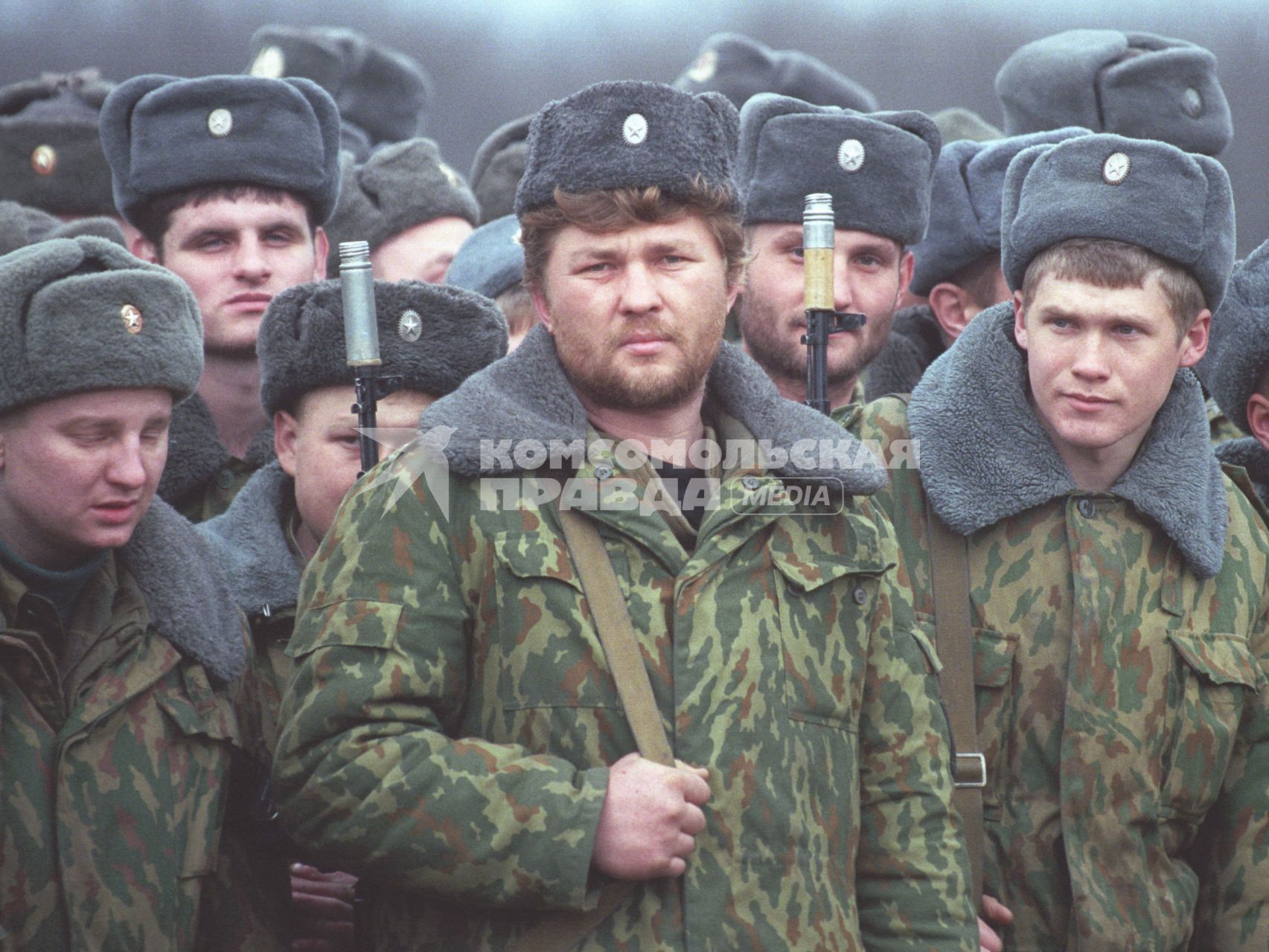 Вторая чеченская война. Урус-Мартан. Российские военнослужащие.