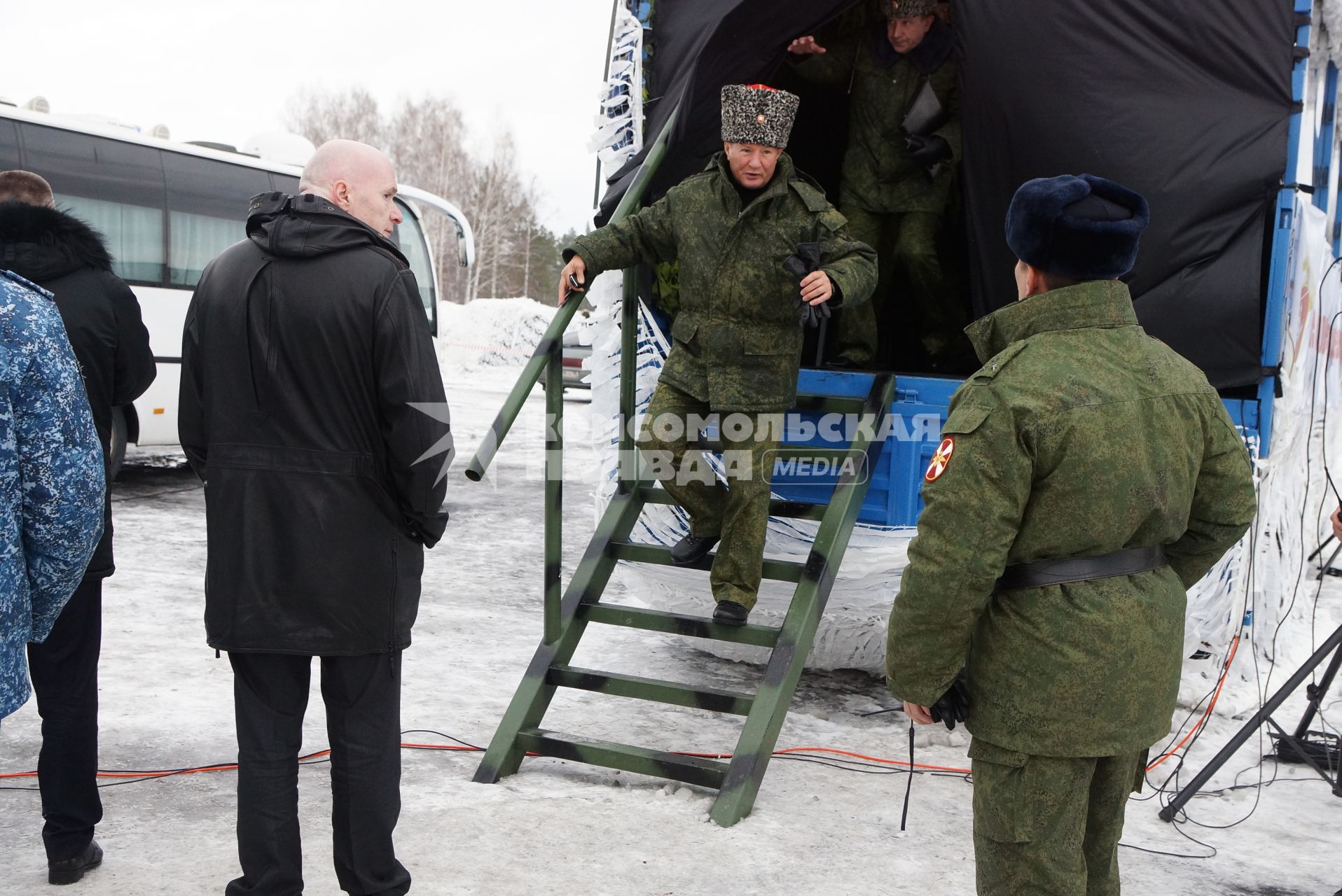 Учения Внутренних войск. Командующий войсками Уральского регионального командования внутренних войск МВД России генерал-лейтенант Порядин Александр Сергеевич