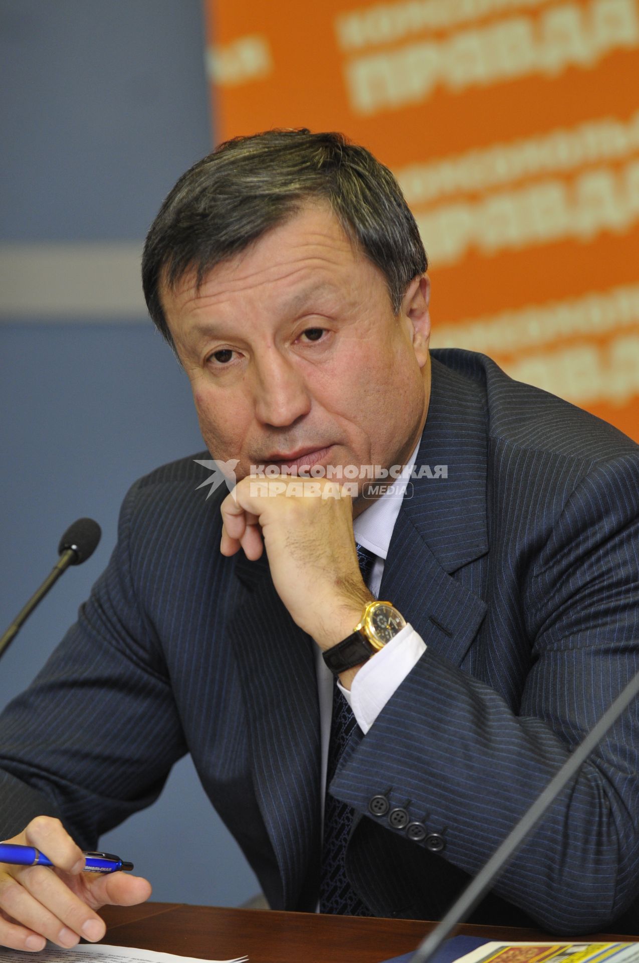 ИД `Комсомольская правда`. На снимке: чрезвычайный и полномочный посол Республики Казахстан в РФ Адильбек  Джаксыбеков.