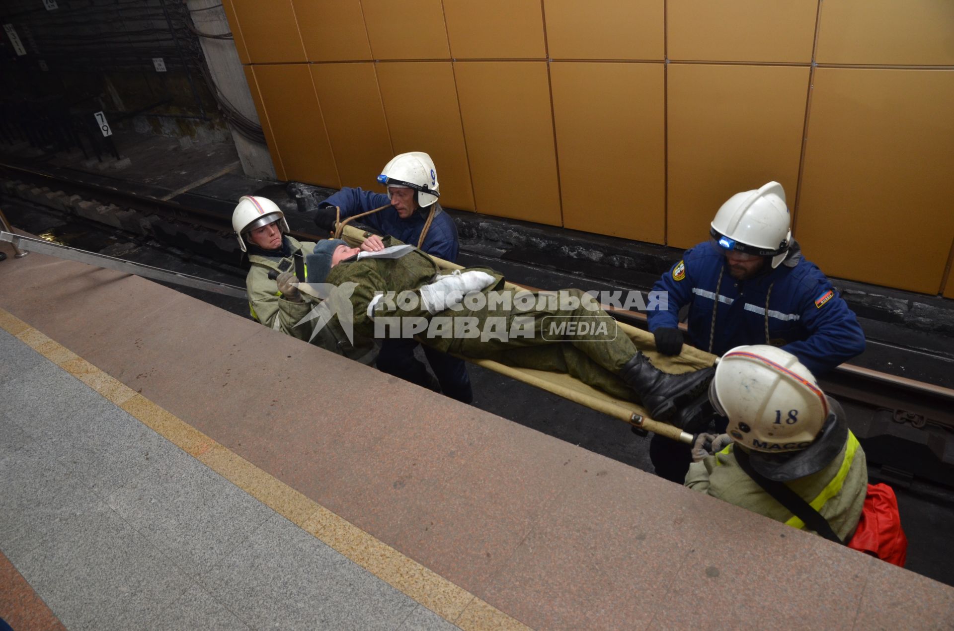 Учения МЧС в новосибирском метро