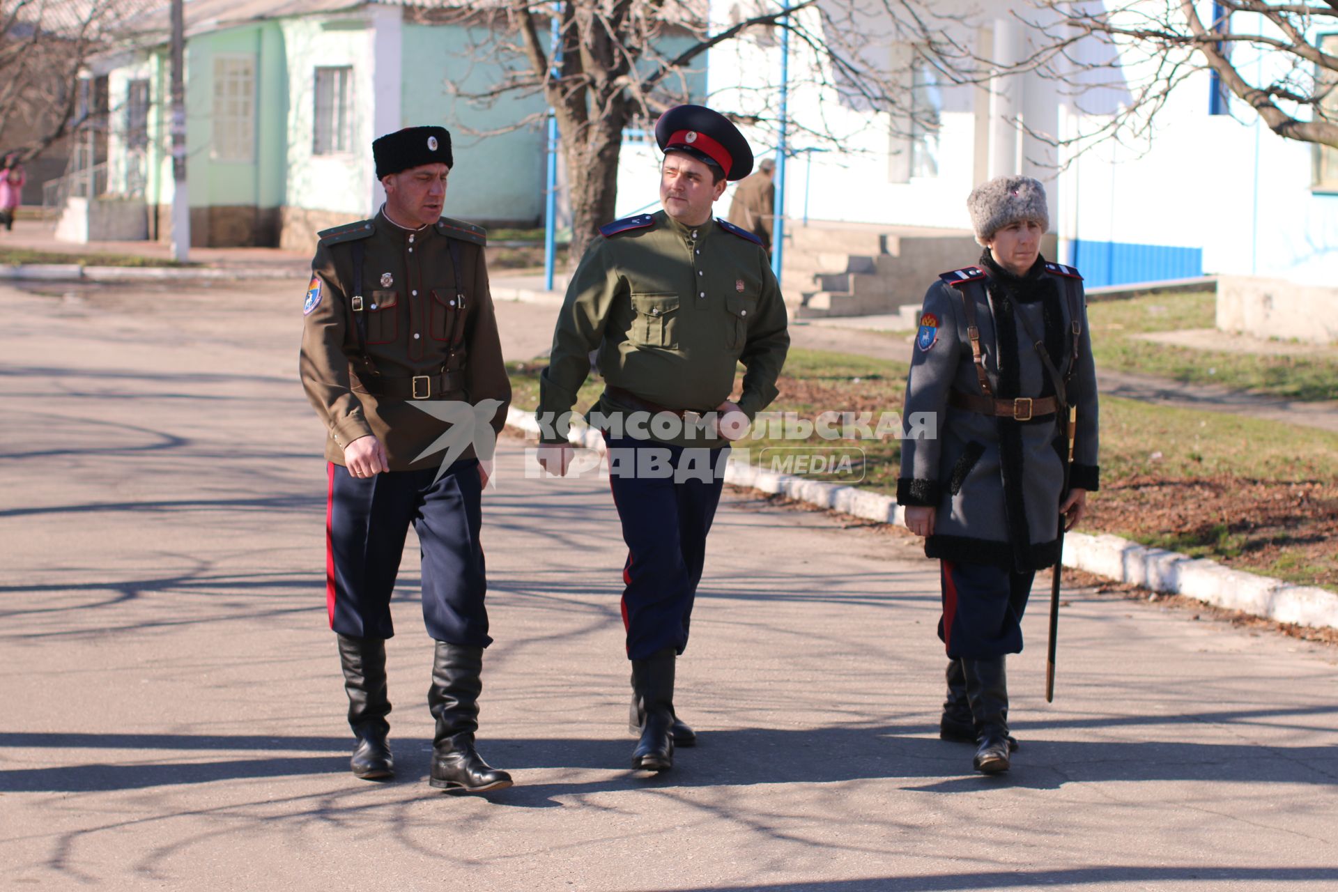 Станица Луганская. На снимке: донские казаки.