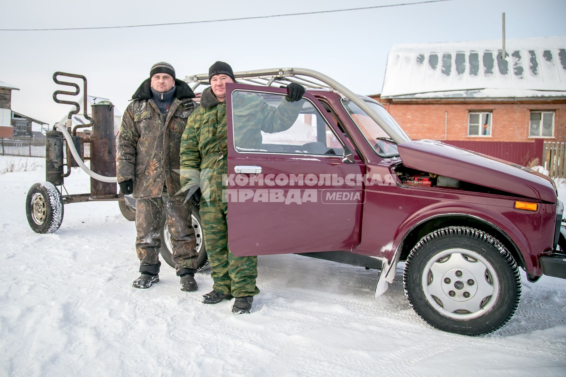 автомобиль с устройством для работы на дровах