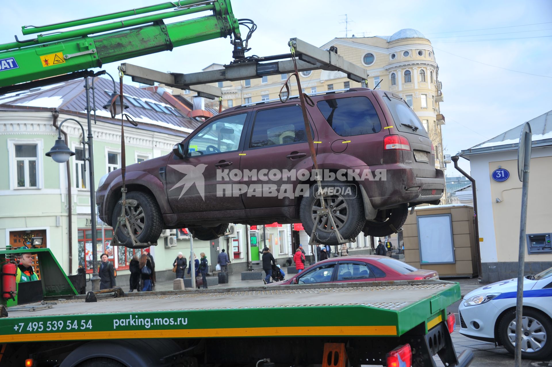 Эвакуация автомобиля.