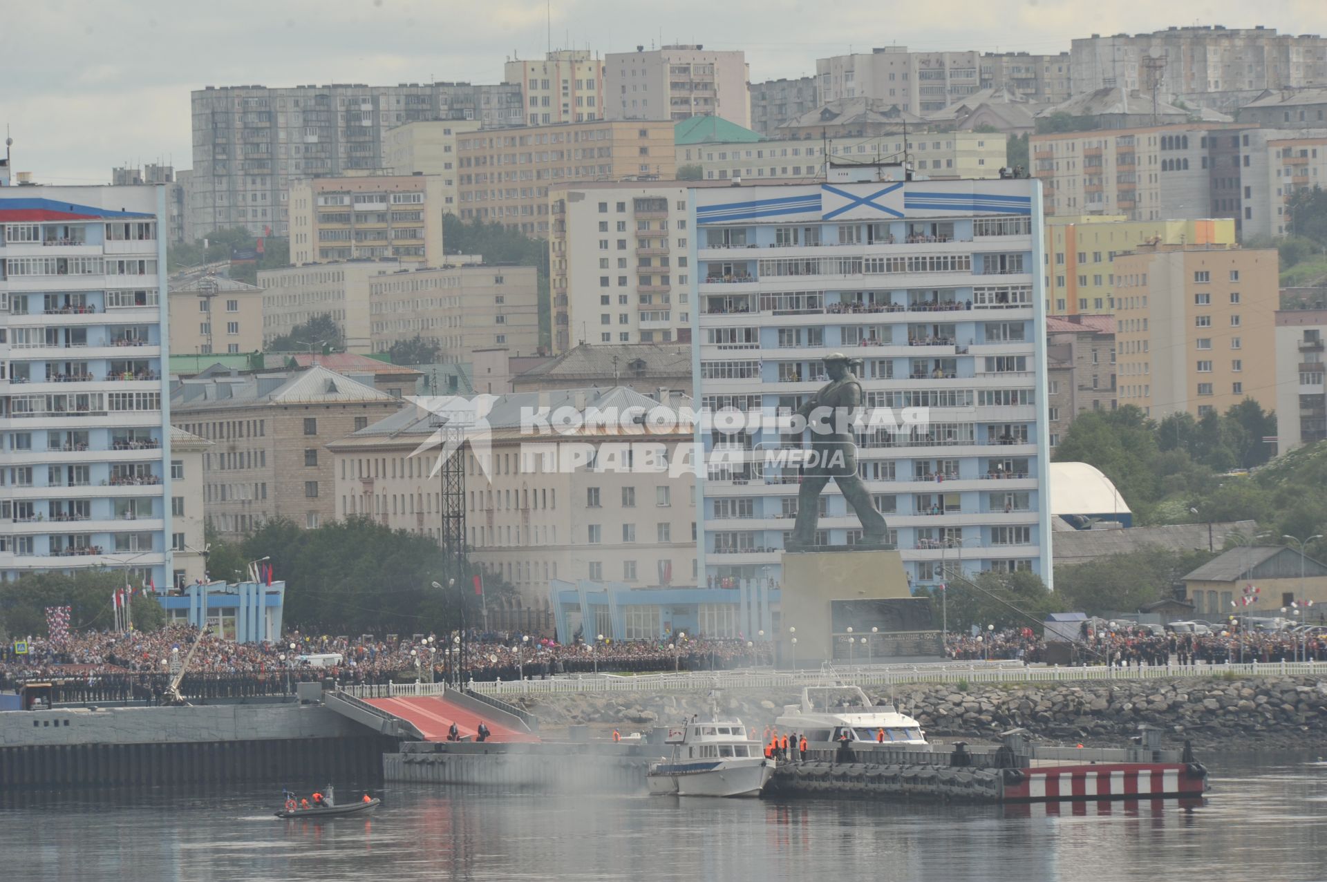 Североморск. Военно-морской парад в День ВМФ РФ.