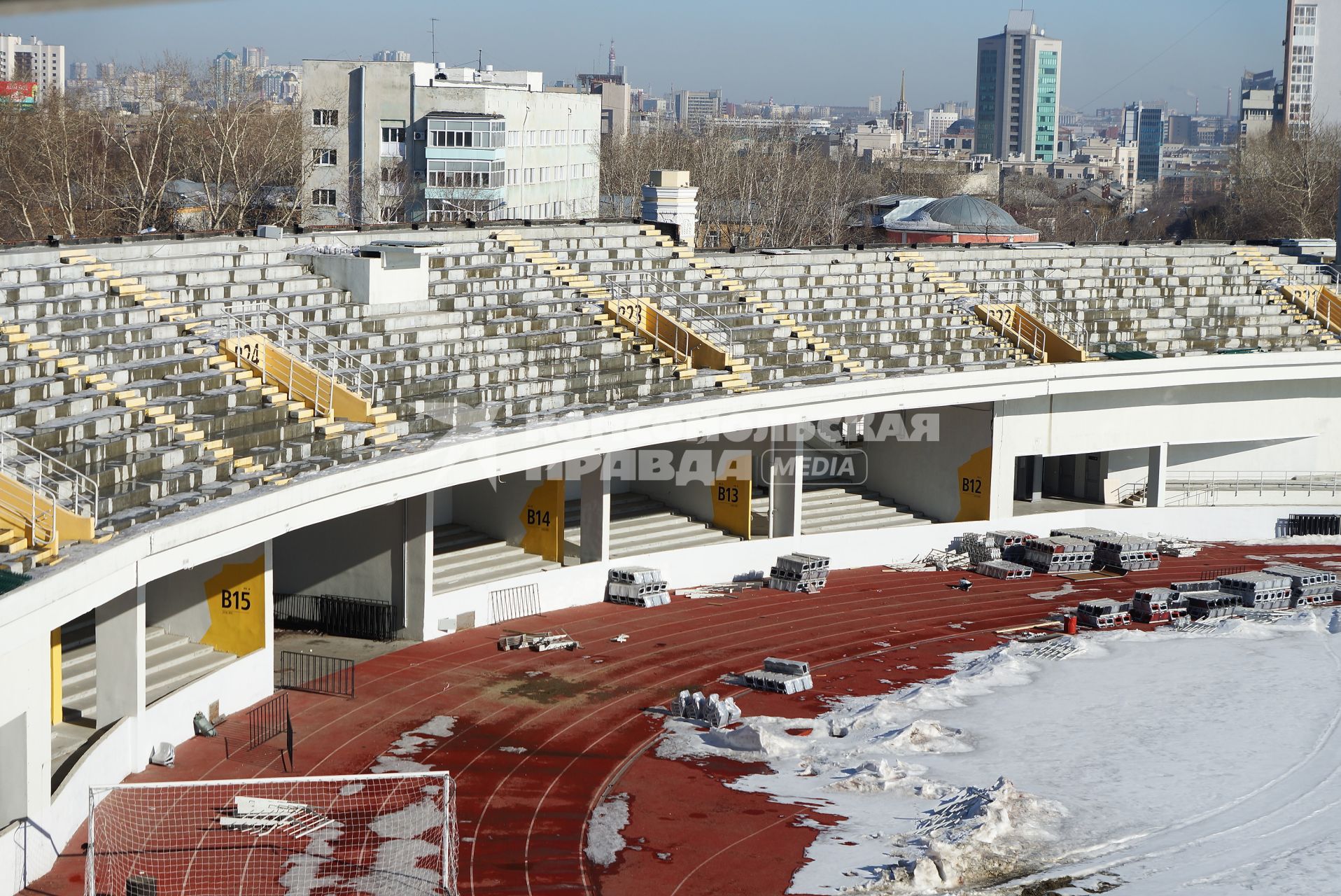 Реконструкция Центрального стадиона в Екатеринбурге, где в 2018 году пройдут матчи Чемпионата мира по футболу