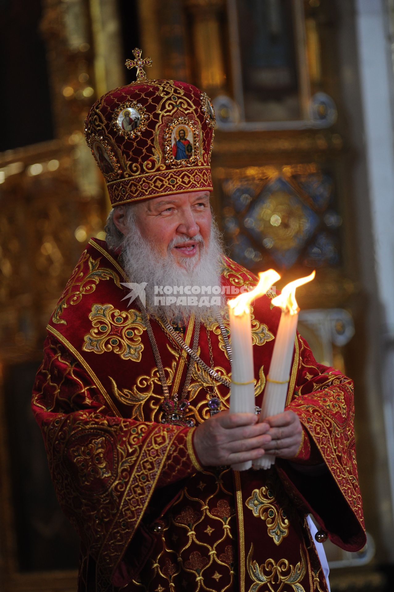 Патриарх Московский и всея Руси Кирилл во время праздничного пасхального богослужения в храме Христа Спасителя.