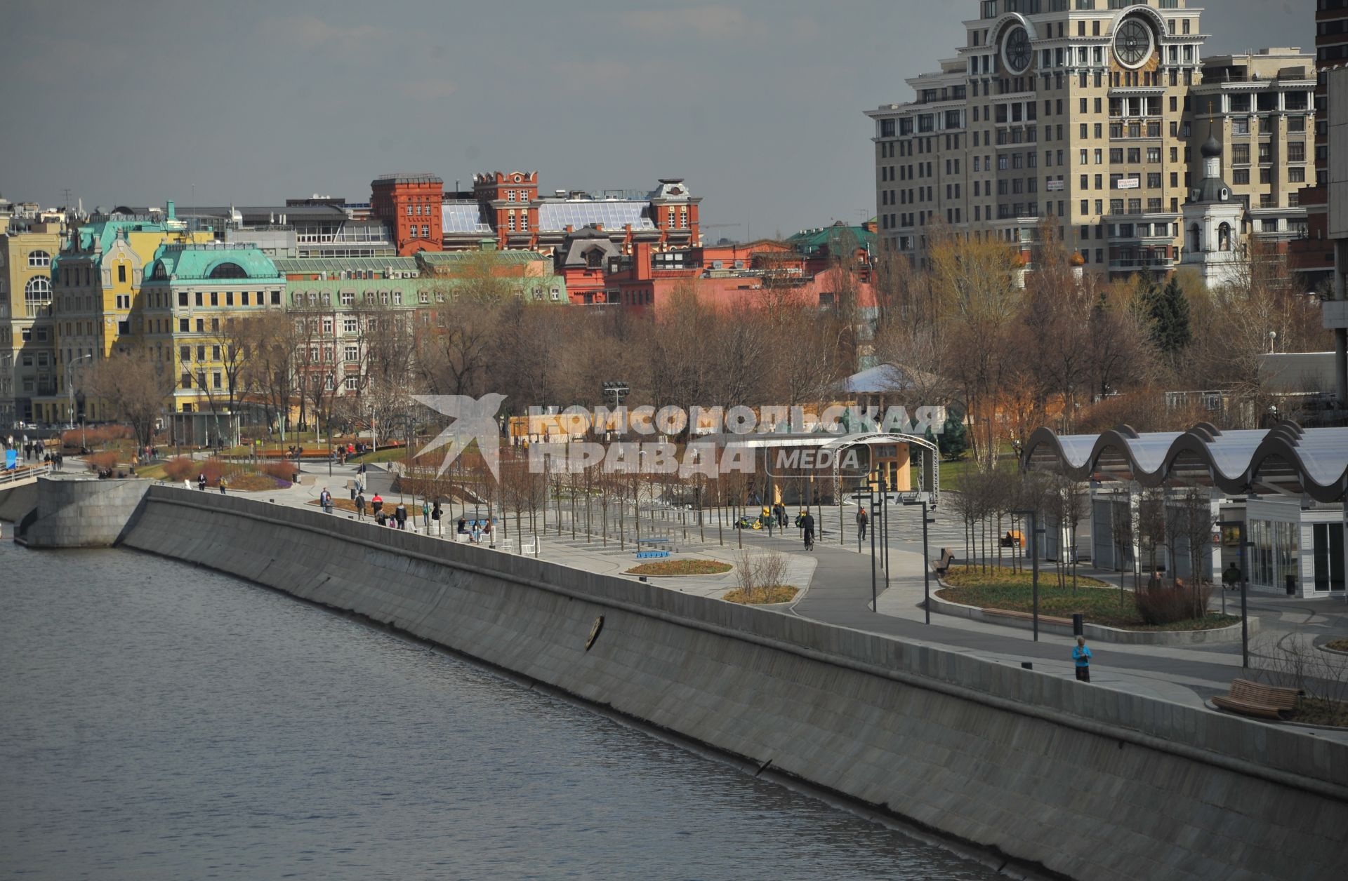 Москва. Крымская набережная.