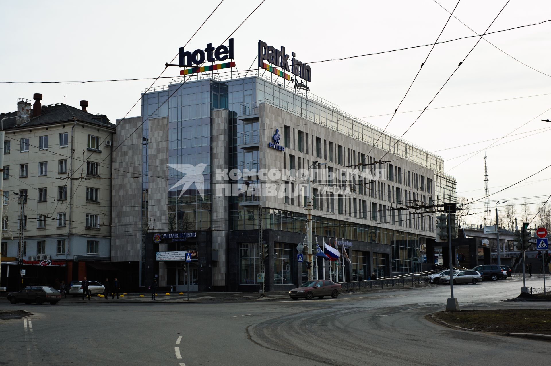 Виды Петрозаводска. Отель `Park Inn by Radisson`.