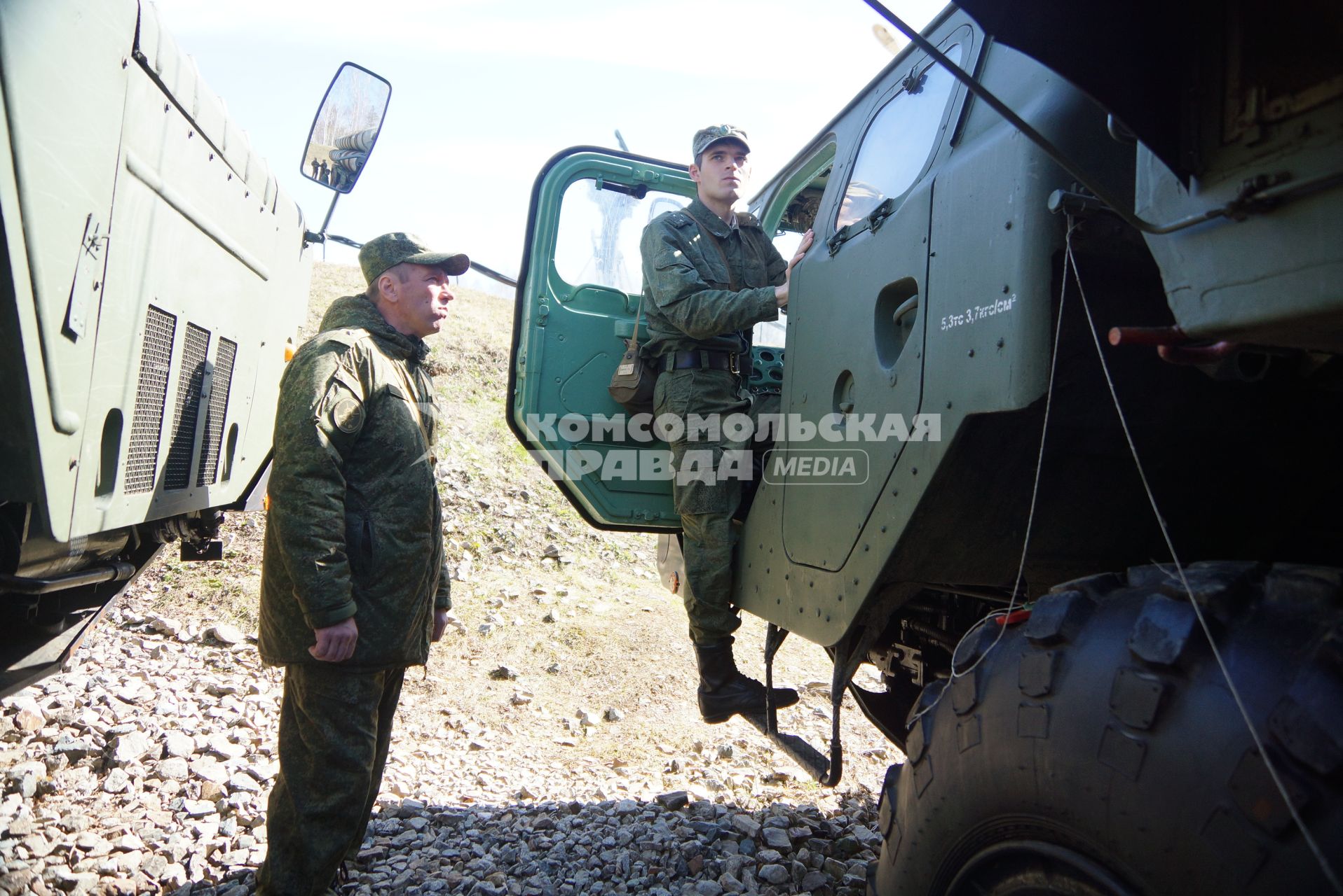 Приведение в боевую готовность ракетного комплекса С-300, во время несения дежурства в воинской части ПВО ВВС России г.Березовский