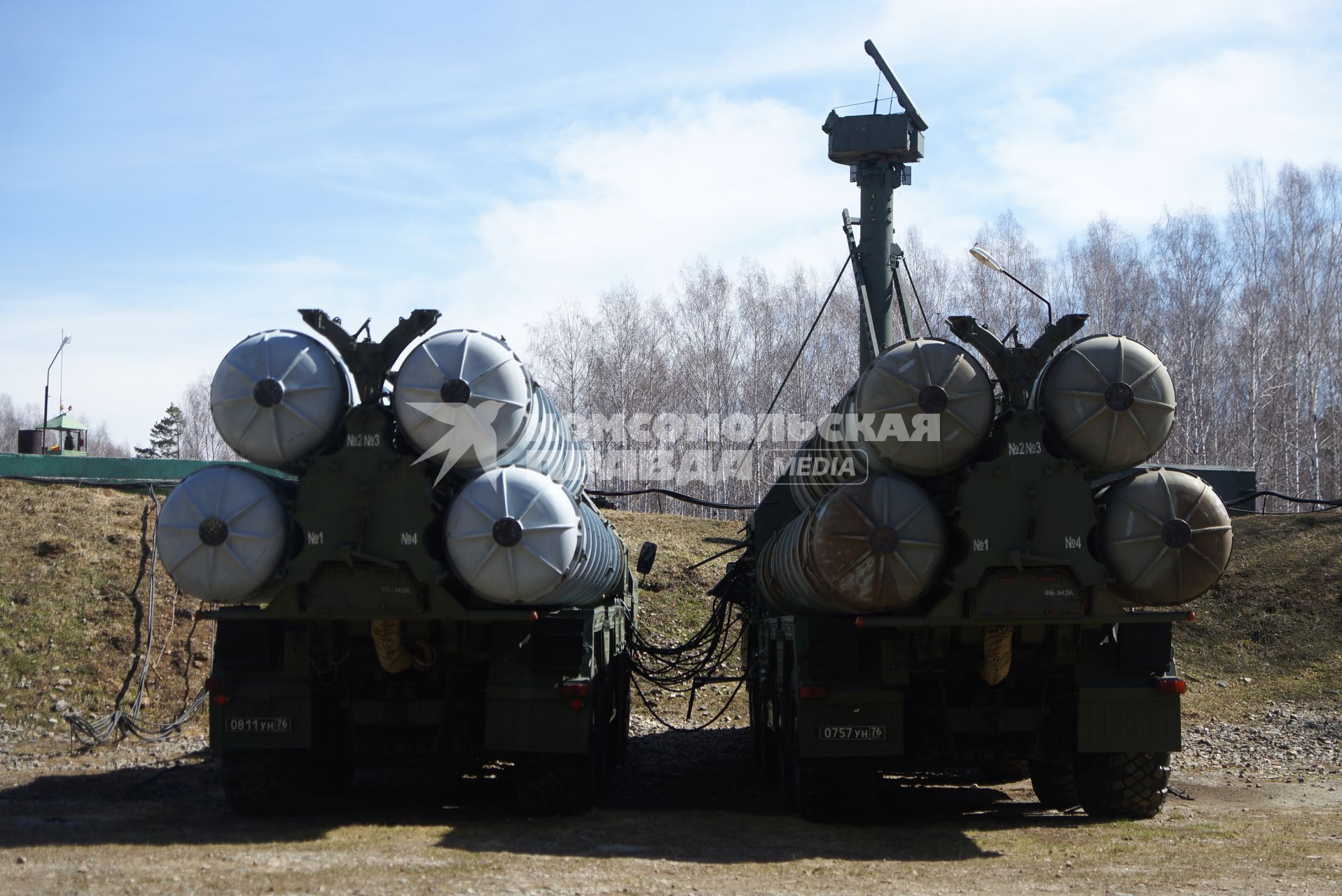 Ракетный комплекс С-300 на дежурстве в воинской части ПВО ВВС России г.Березовский