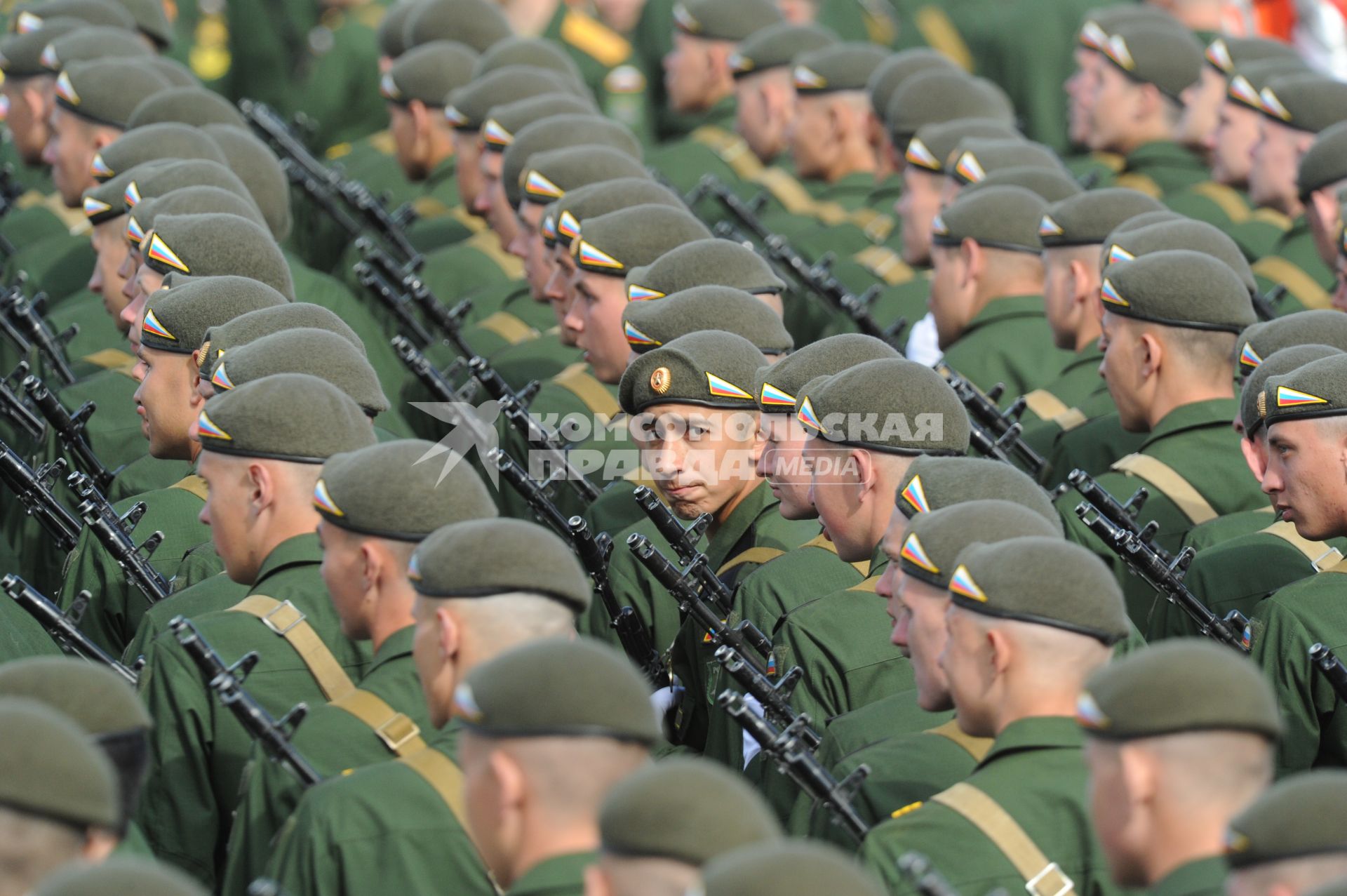 Москва. Военнослужащие парадных расчетов во время  Парада на Красной площади, в честь 70-летия Победы в Великой Отечественной войне.