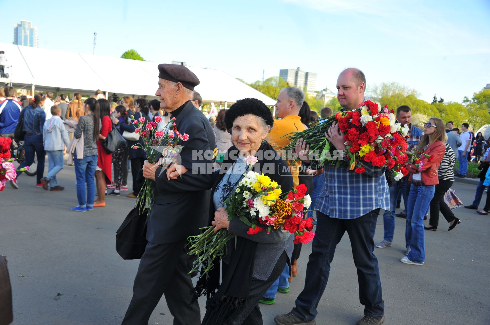 Празднование 70-летия Победы в Великой Отечественной войне 1941-1945 годов в Центральном парке Культуры и Отыха им. Горького в Москве.