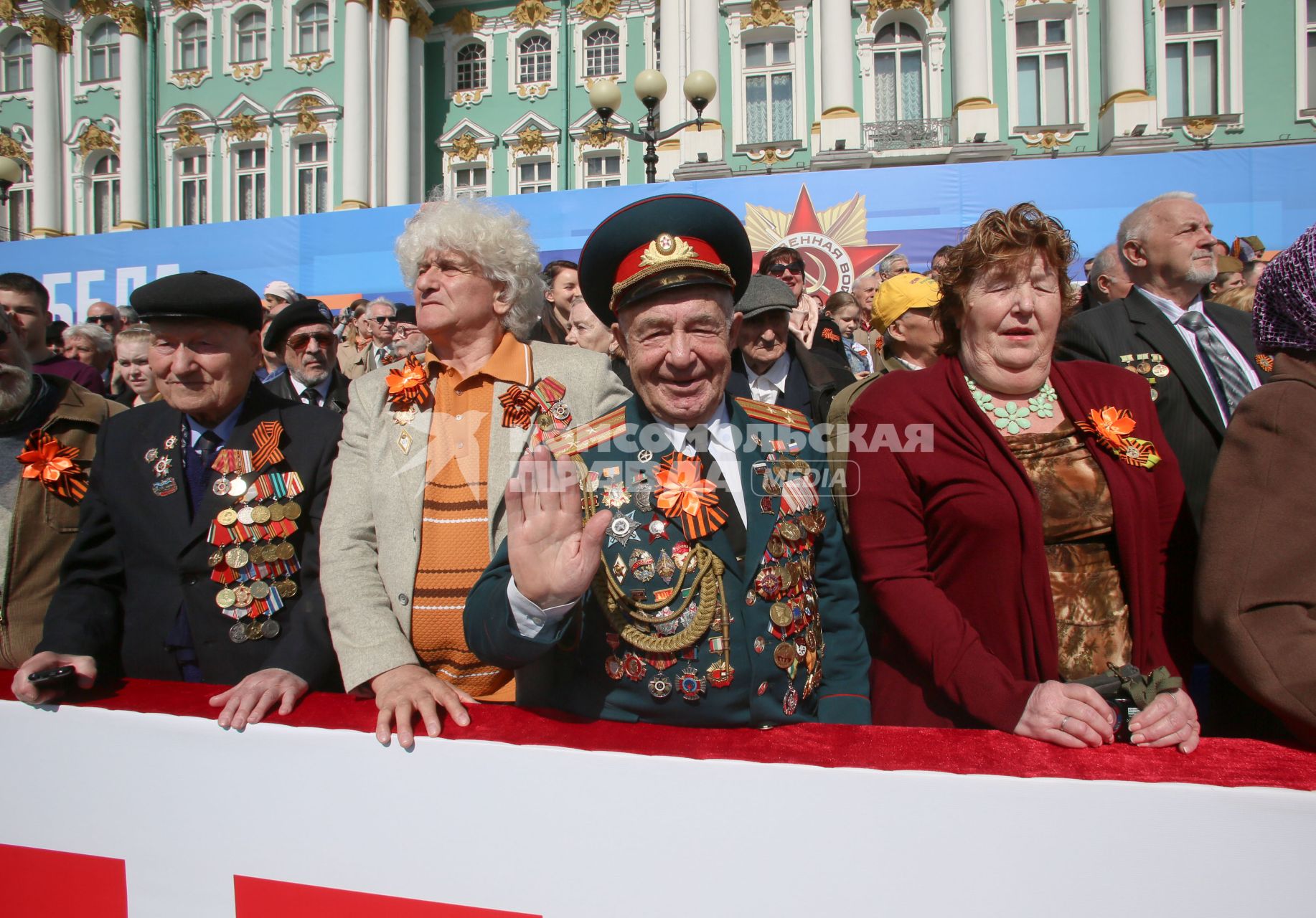 Санкт-Петербург. Парад Победы на Дворцовой площади в честь 70-летия Победы в Великой Отечественной войне.