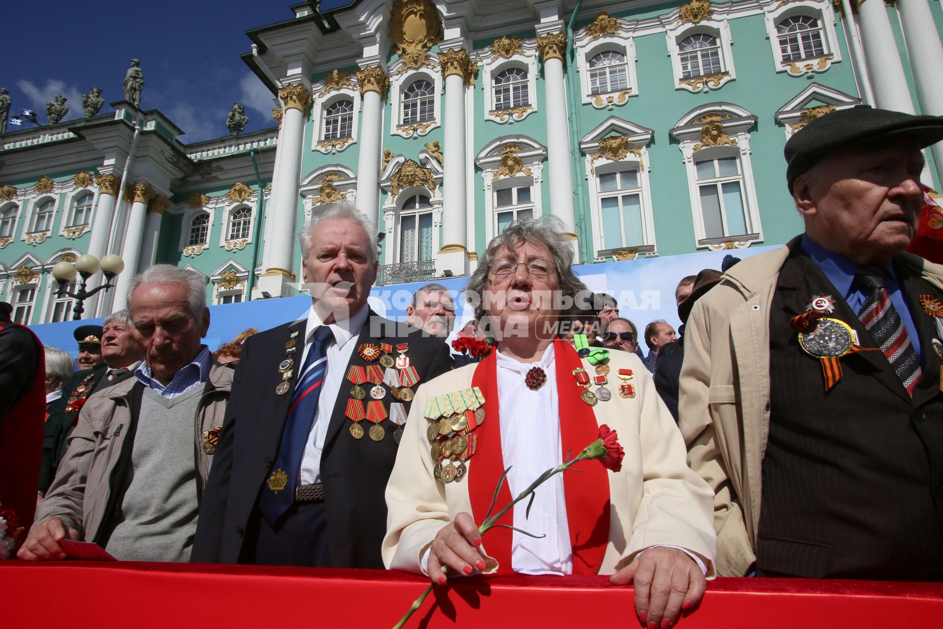 Санкт-Петербург. Парад Победы на Дворцовой площади в честь 70-летия Победы в Великой Отечественной войне.