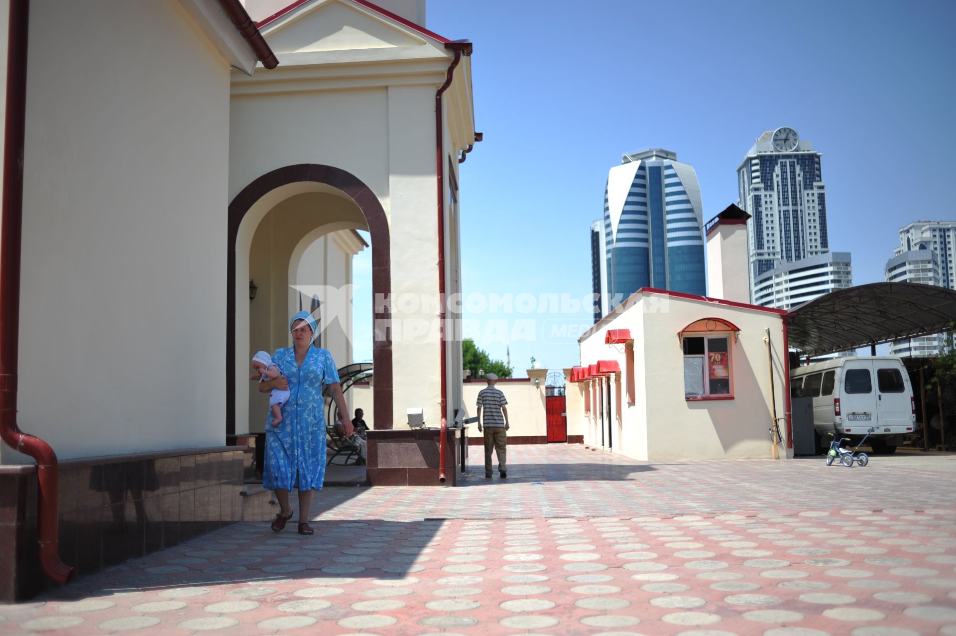 Грозный. Православная Церковь Михаила Архангела. Прихожане.