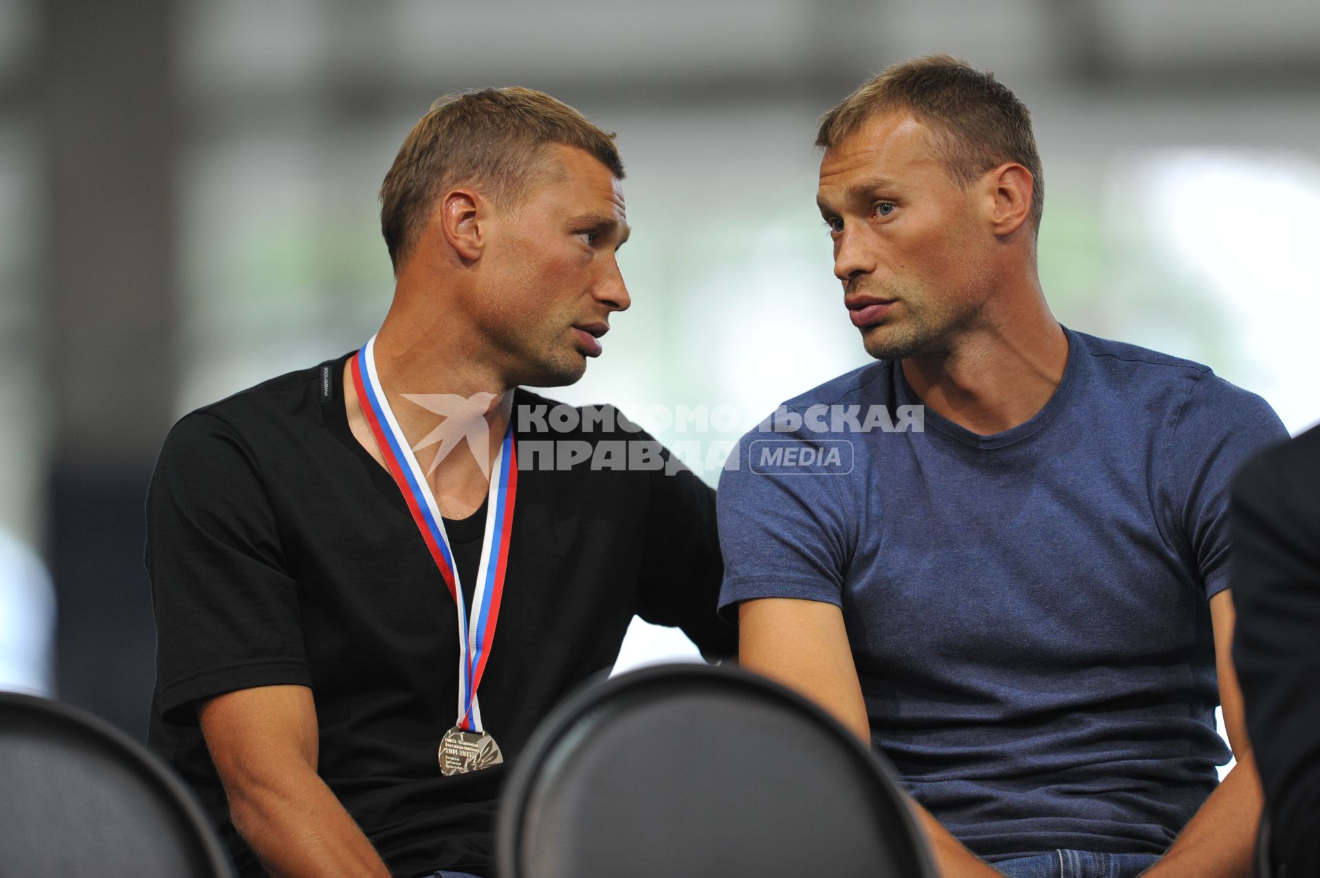 13.07.2015. Москва. Футбол. Фк ЦСКА. Встреча с болельщиками. На снимке  Братья Березуцкие