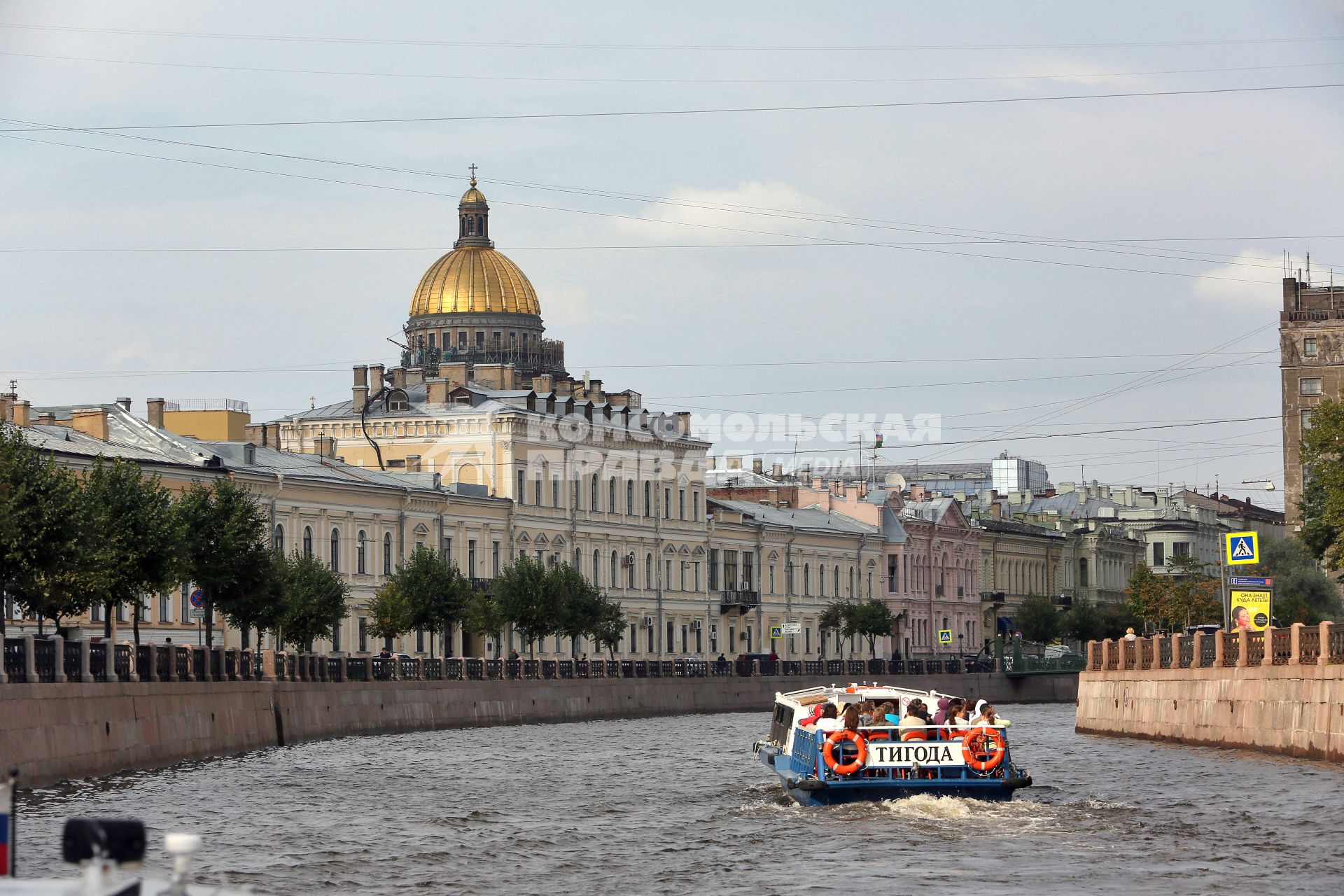 Санкт-Петербург. Водные прогулки по каналам.