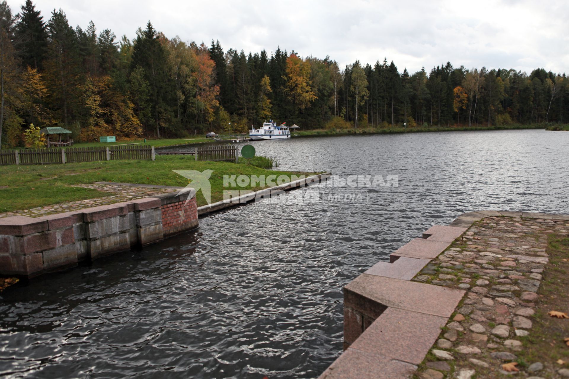 Белоруссия, Гродненская область. Августовский канал, проходящий по территории Польши и Белоруссии, соединяет реки Вислу и Неман.