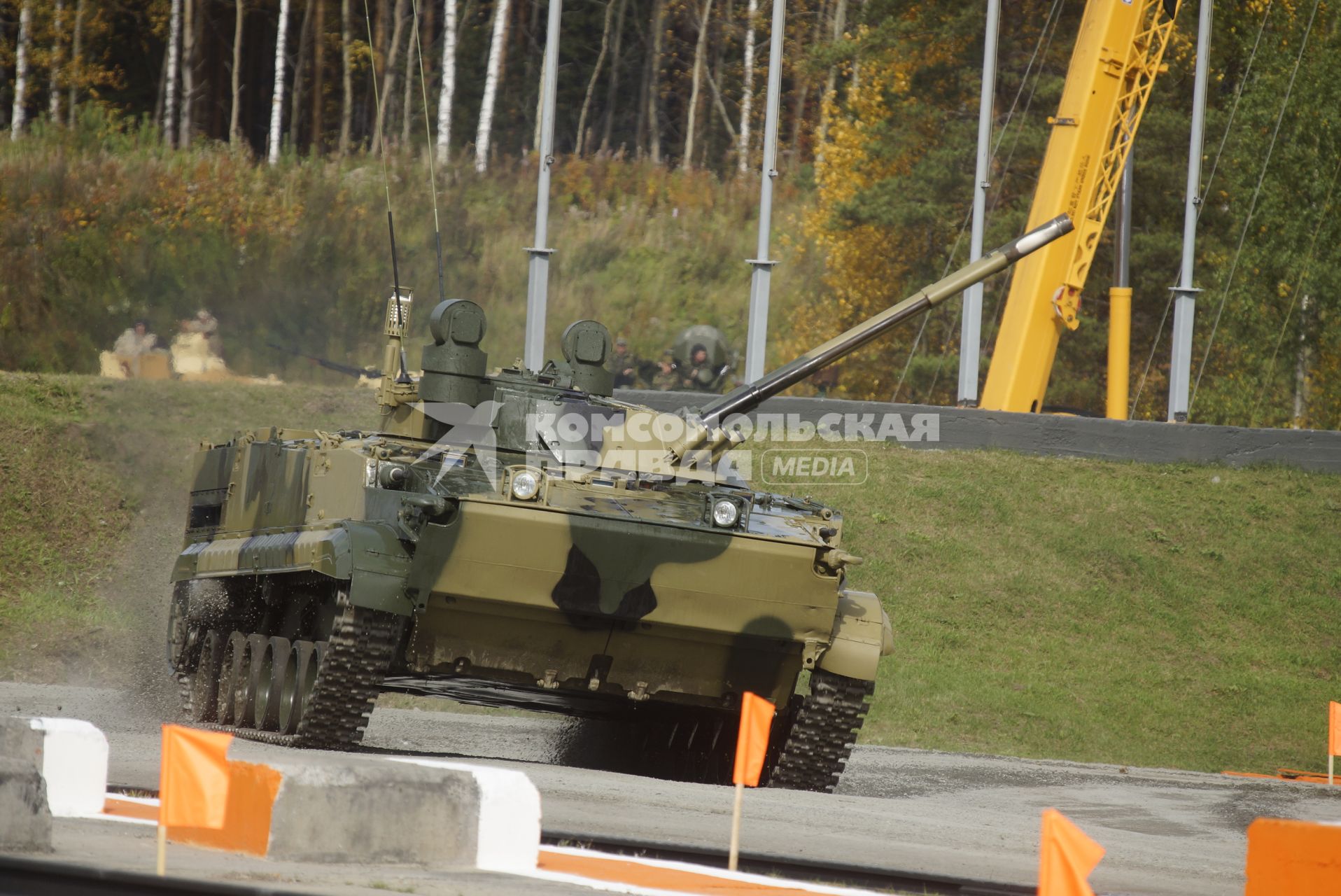 Свердловская область, Нижний Тагил. БМП-3 во время демонстрационного показа военной техники на X Международной выставке вооружения, военной техники и боеприпасов Russia Arms Expo 2015.