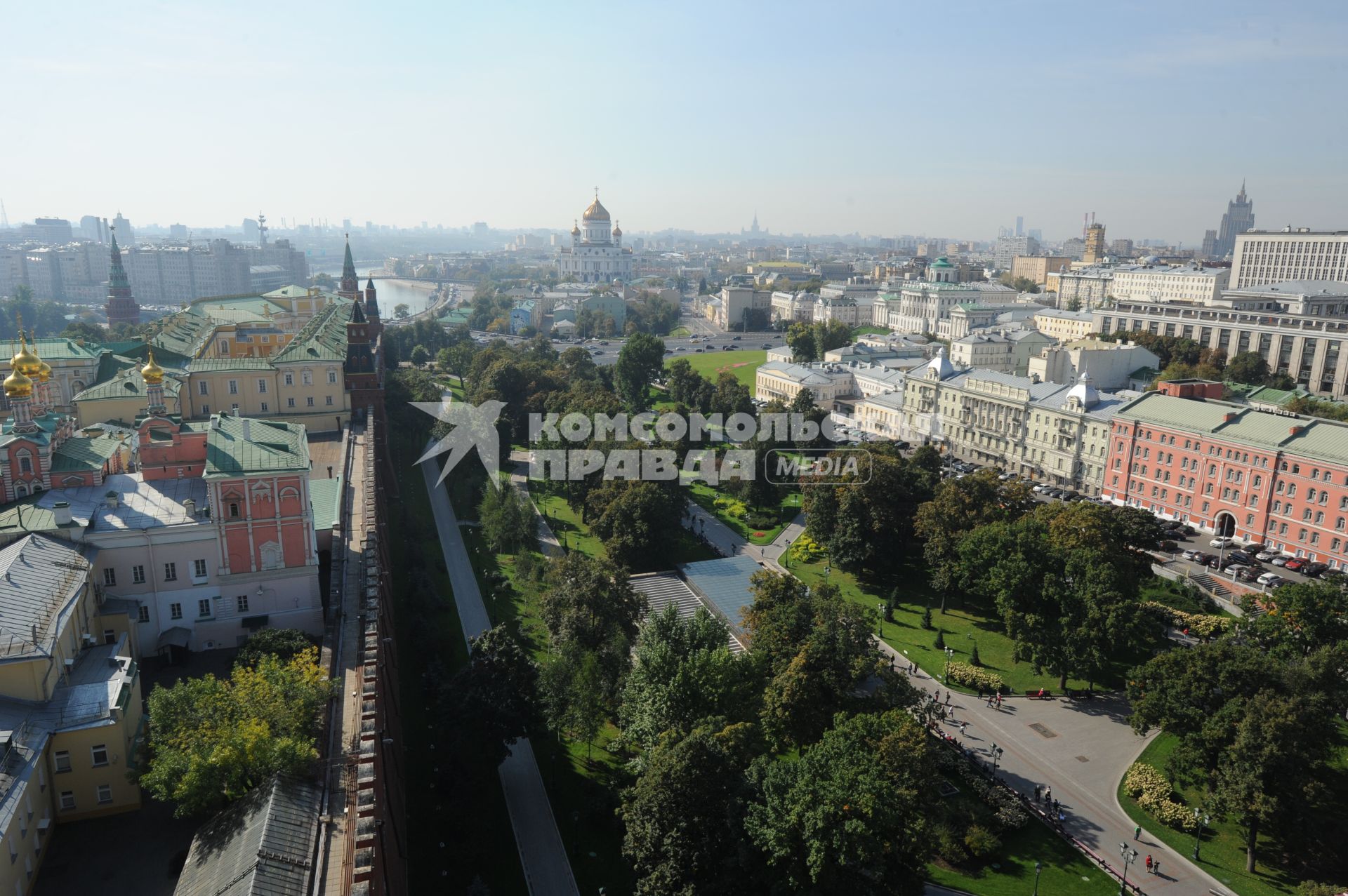 Москва. Вид с Троицкой башни Московского Кремля.