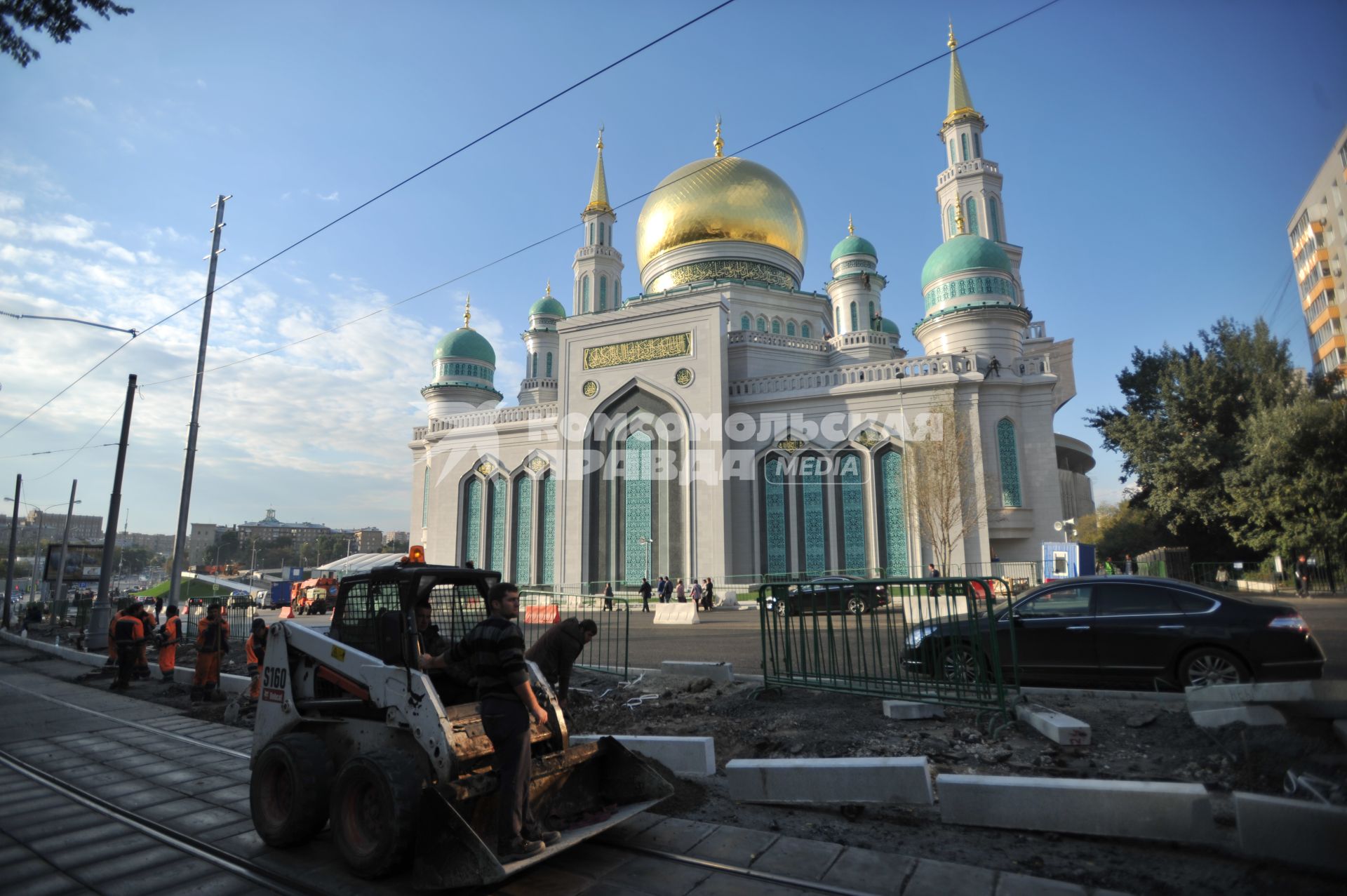 Москва. Московская соборная мечеть после полной реконструкции на Проспекте Мира.