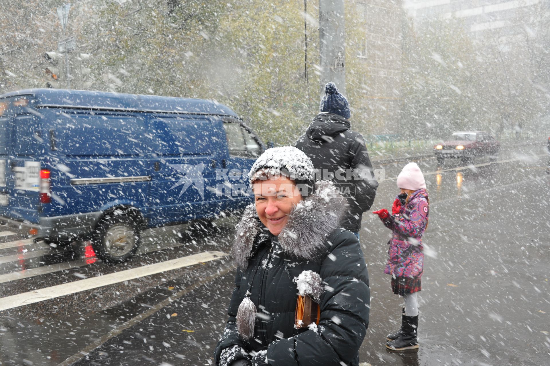 Москва.   Первый снег.