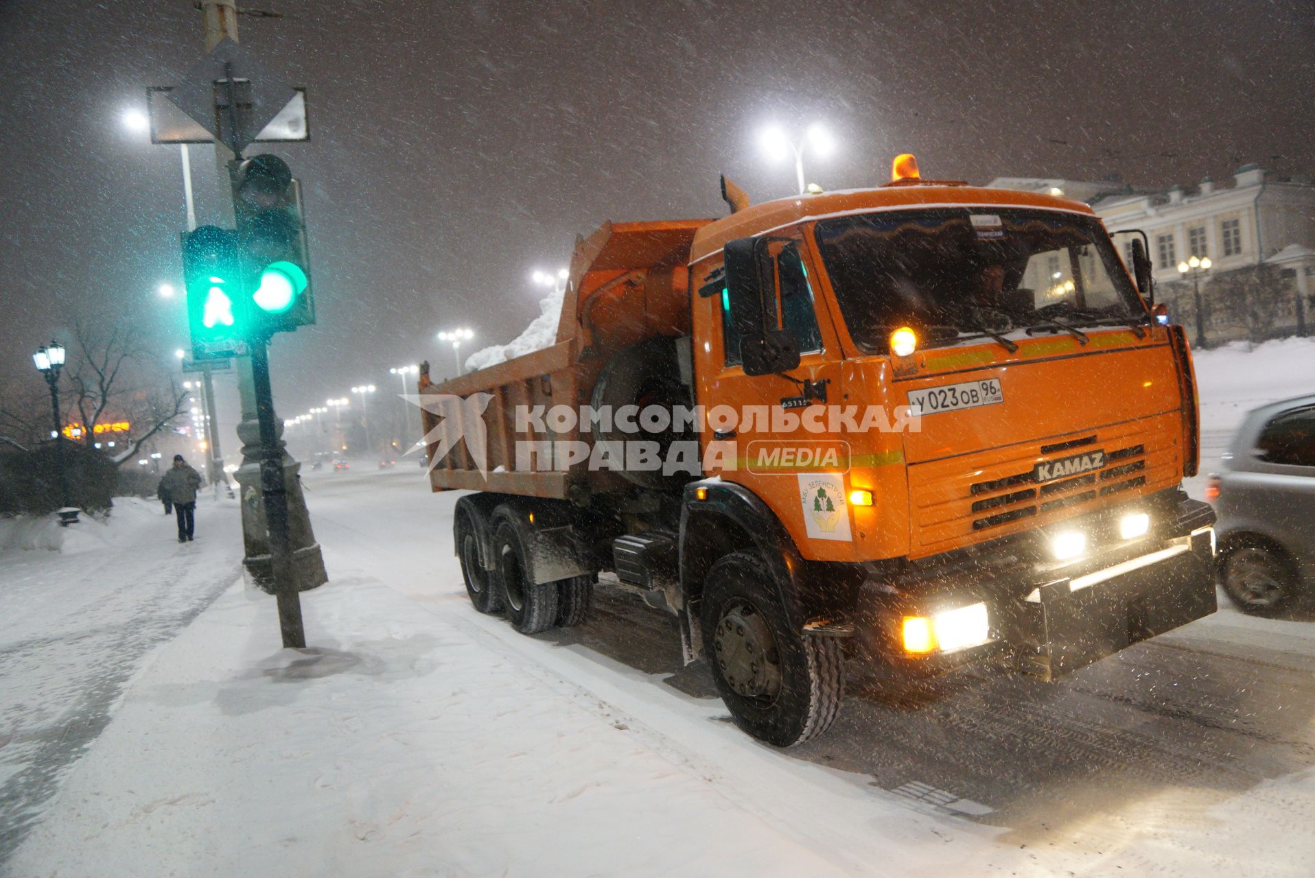 Екатеринбург. Вывоз снега.