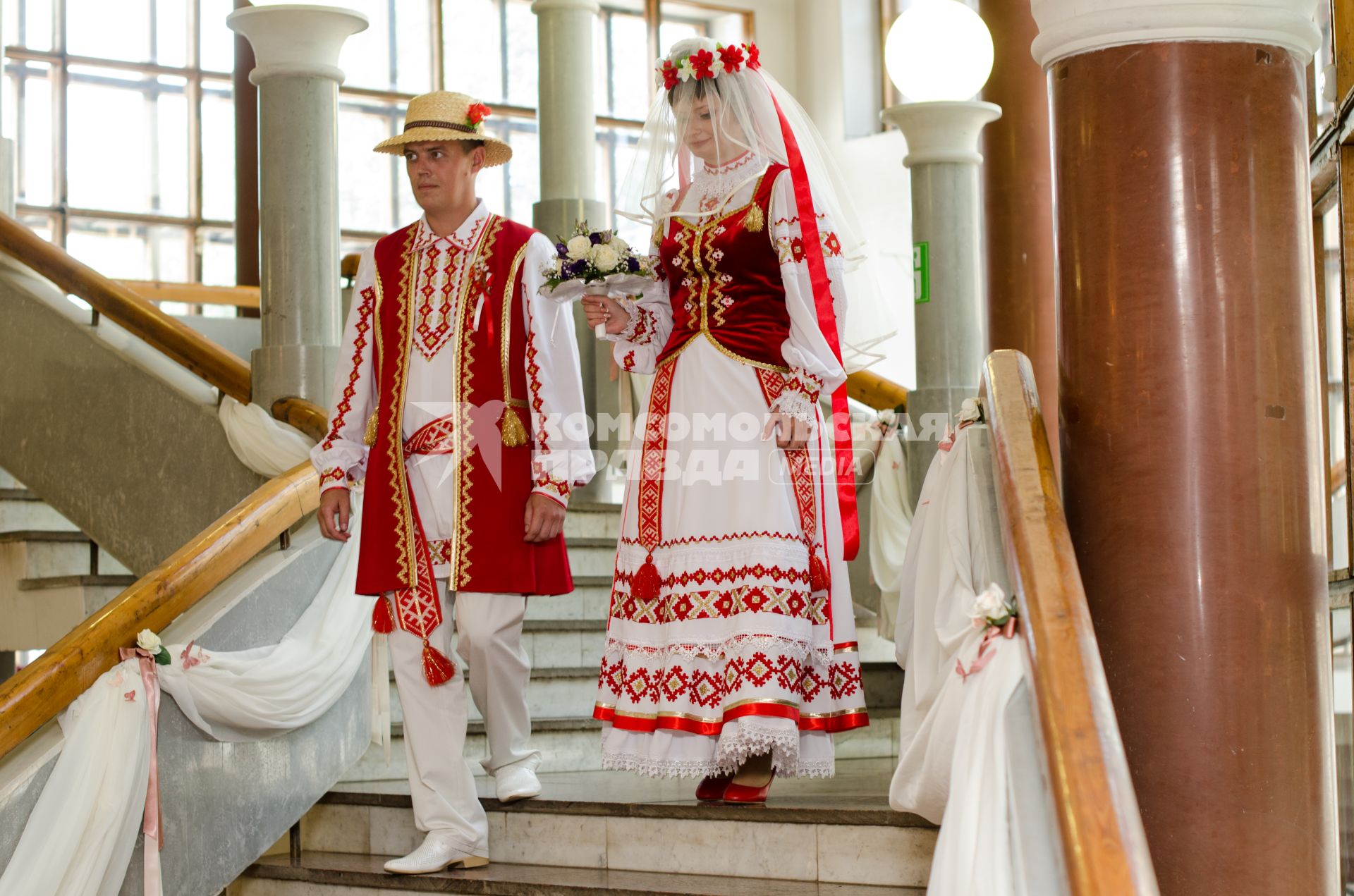 Самара. Традиционная белорусская свадьба прошла в Доме Дружбы народов.