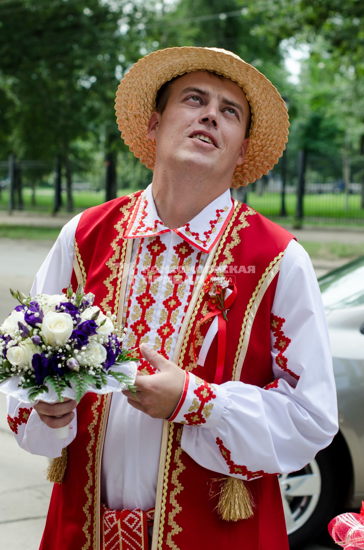 Самара. Традиционная белорусская свадьба прошла в Доме Дружбы народов.