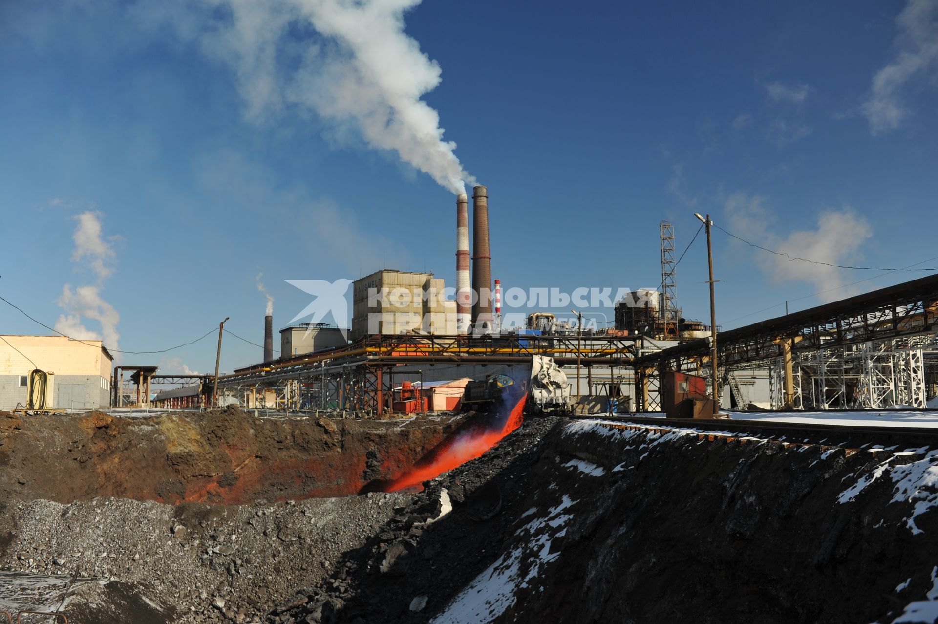 Карабаш.  Завода ЗАО `Карабашмедь` в гроде Карабаш Челябинской области.