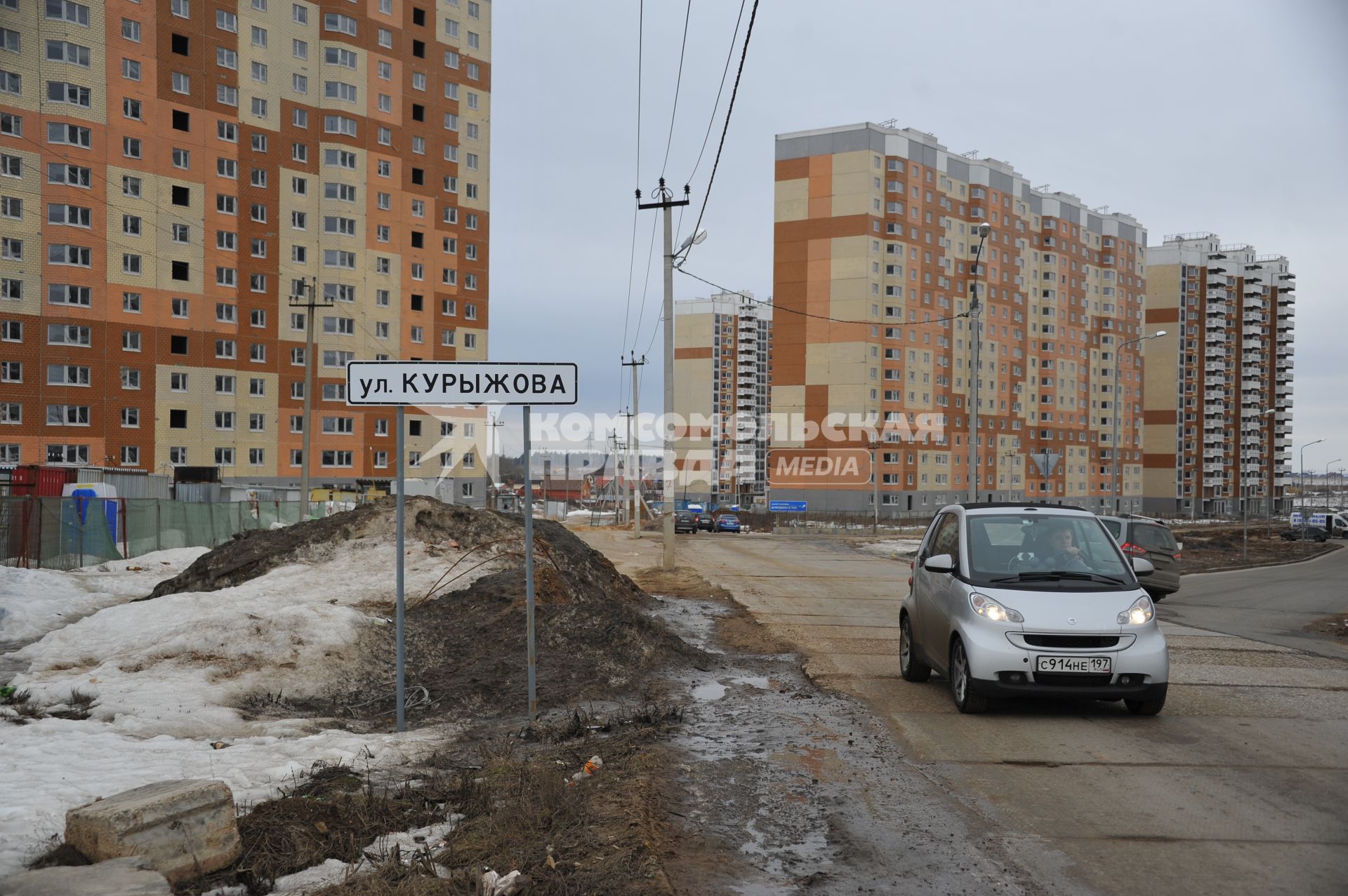 Московская область. Не введенные в эксплуатацию новостройки ЖК `Южное Домодедово`, от застройщика СУ-155 ,   где должны были жить 20 тысяч человек.