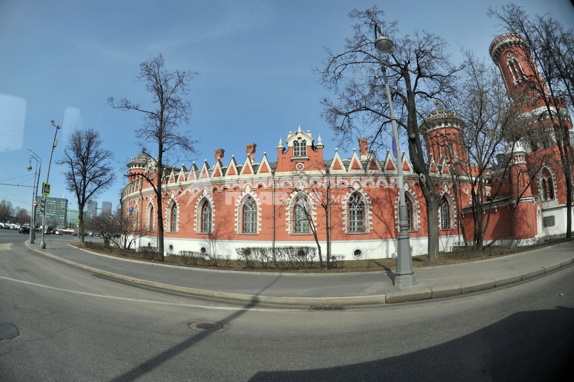 Москва. Панорама Петровского Путевого Дворца.