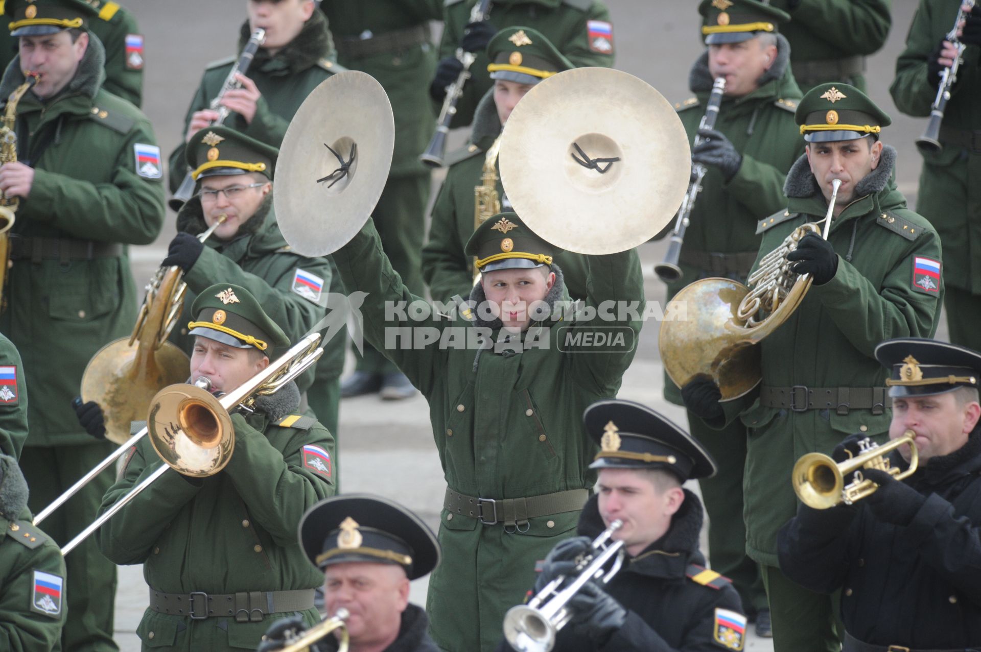 Алабино. Военный оркестр  войск  Московского гарнизона Центрального военного округа  на  репетиции военного парада, посвященного 71-й годовщине Победы в Великой Отечественной войне.