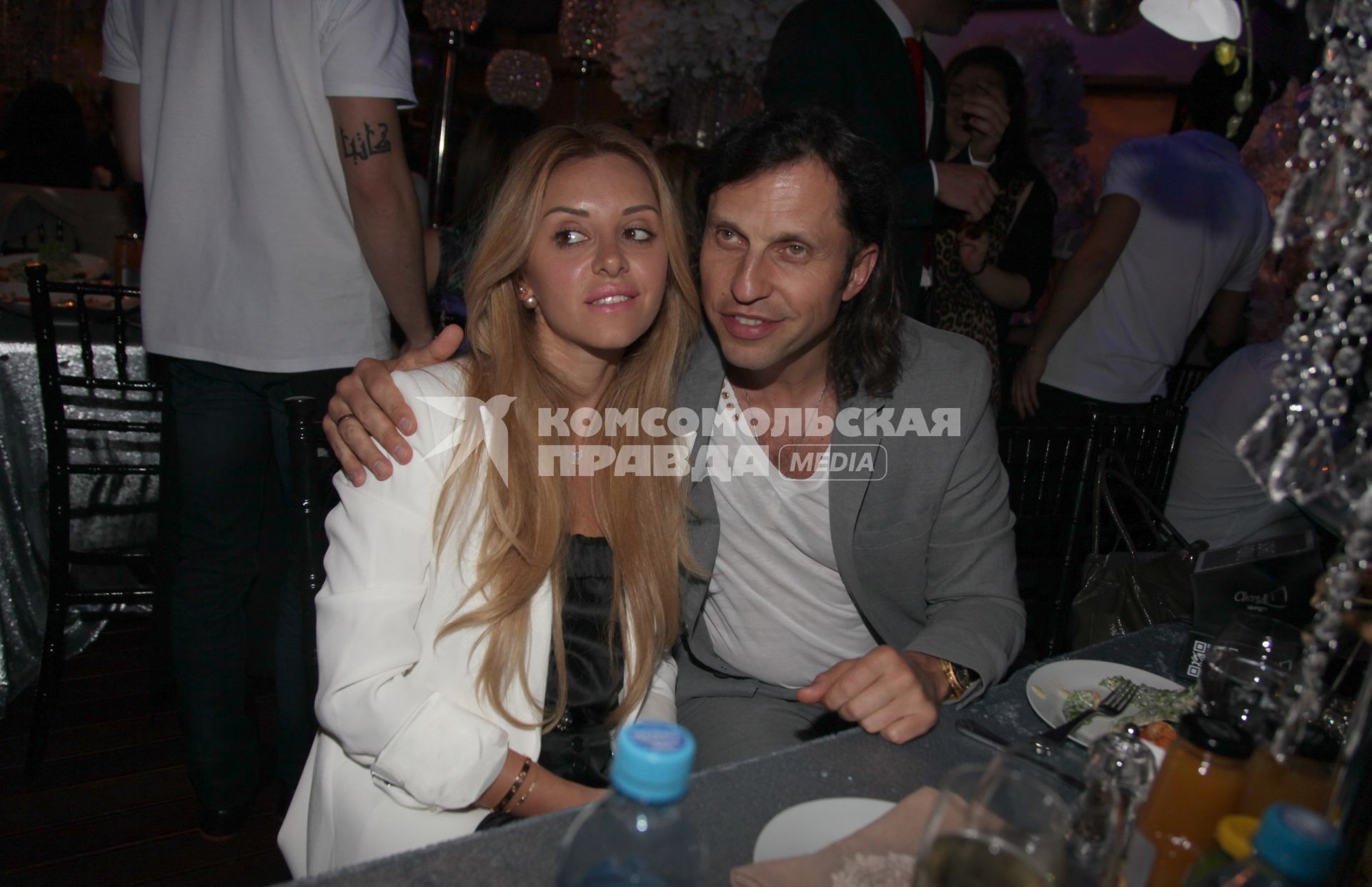 Диск 157. Премия Topical Style Awards 2015 Ревва Александр с женой Анжеликой