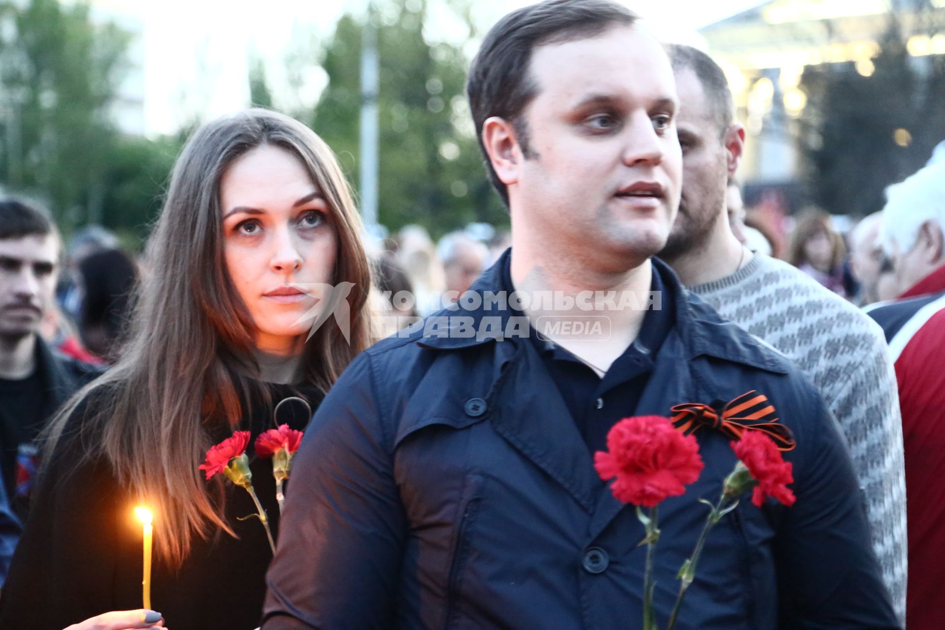 Донецк.  Митинг-реквием , посвященный трагедии в Одессе.