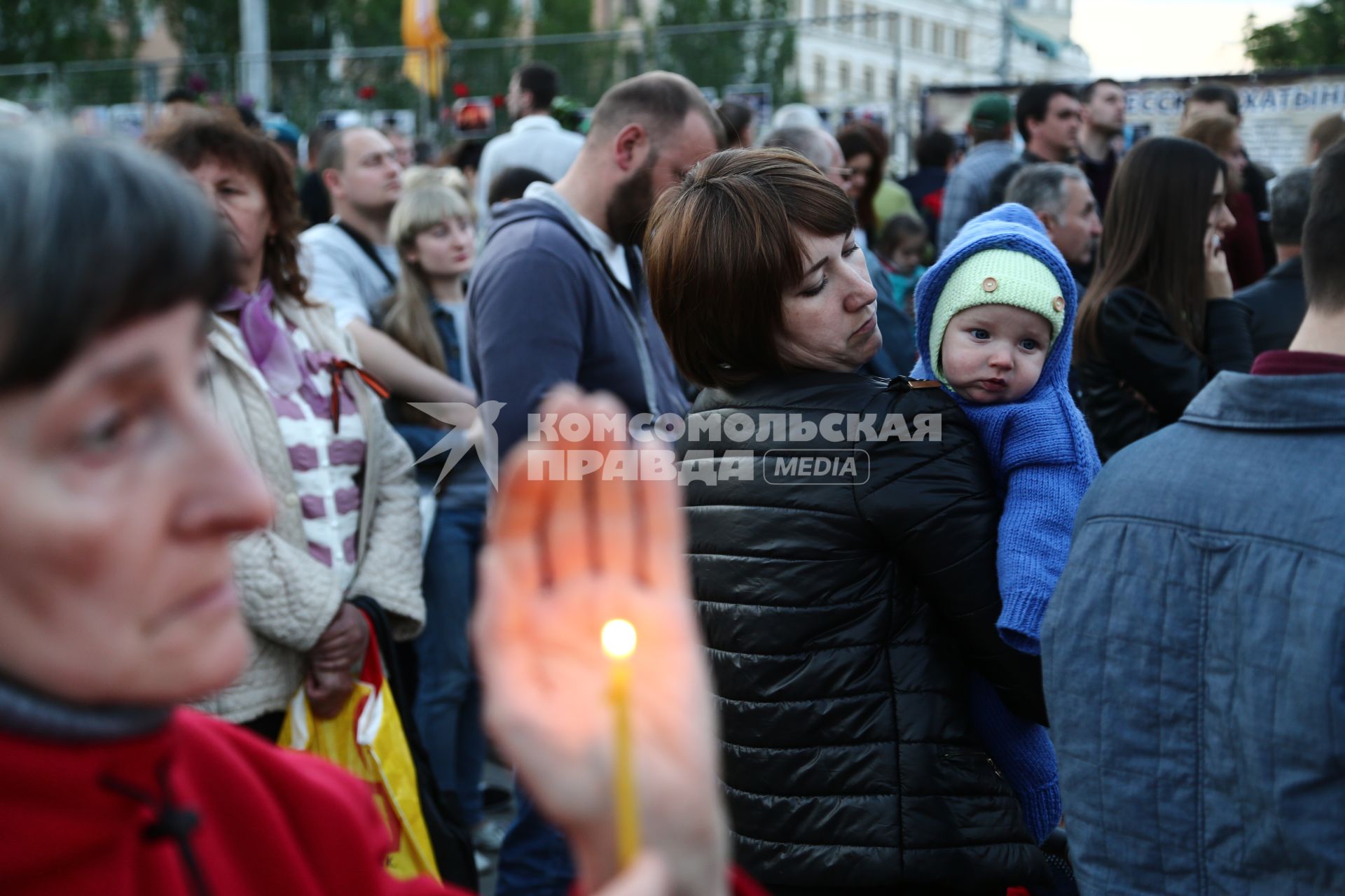 Донецк.  Митинг-реквием , посвященный трагедии в Одессе.