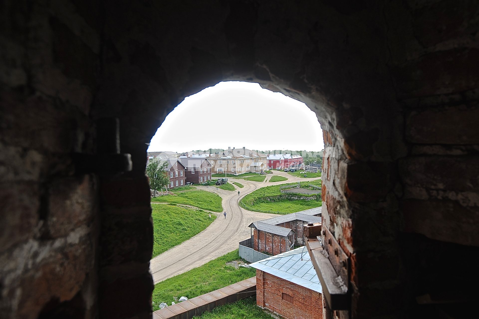 Архангельская область, Соловецкий архипелаг. Соловецкий Спасо-Преображенский ставропигиальный мужской монастырь, расположенный на Большом Соловецком острове.