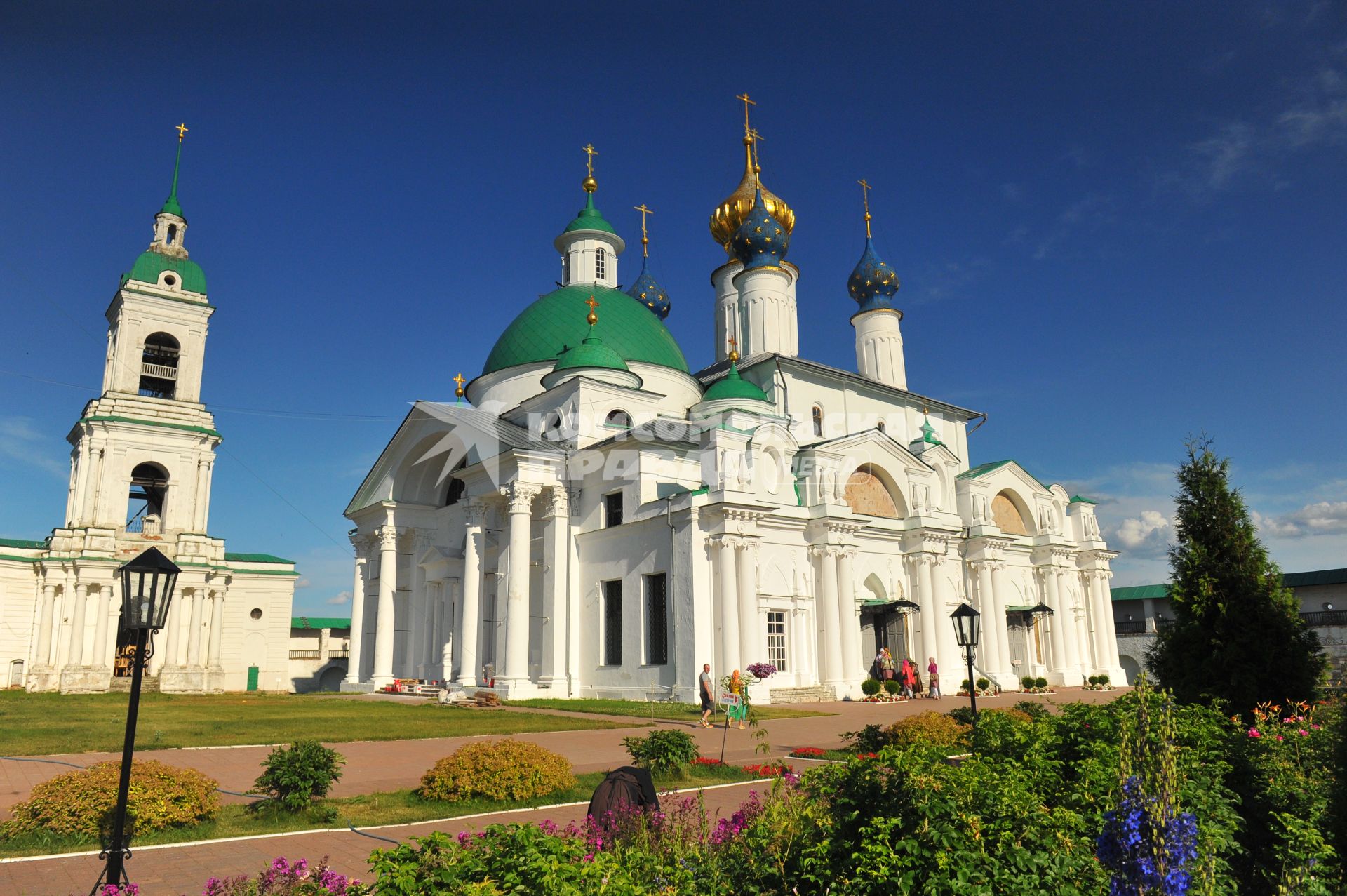 Ростов Великий.  Спасо-Яковлевский  Димитриев монастырь. Храм Зачатия св.Анны с храмом в честь святителя Иакова Ростовского.