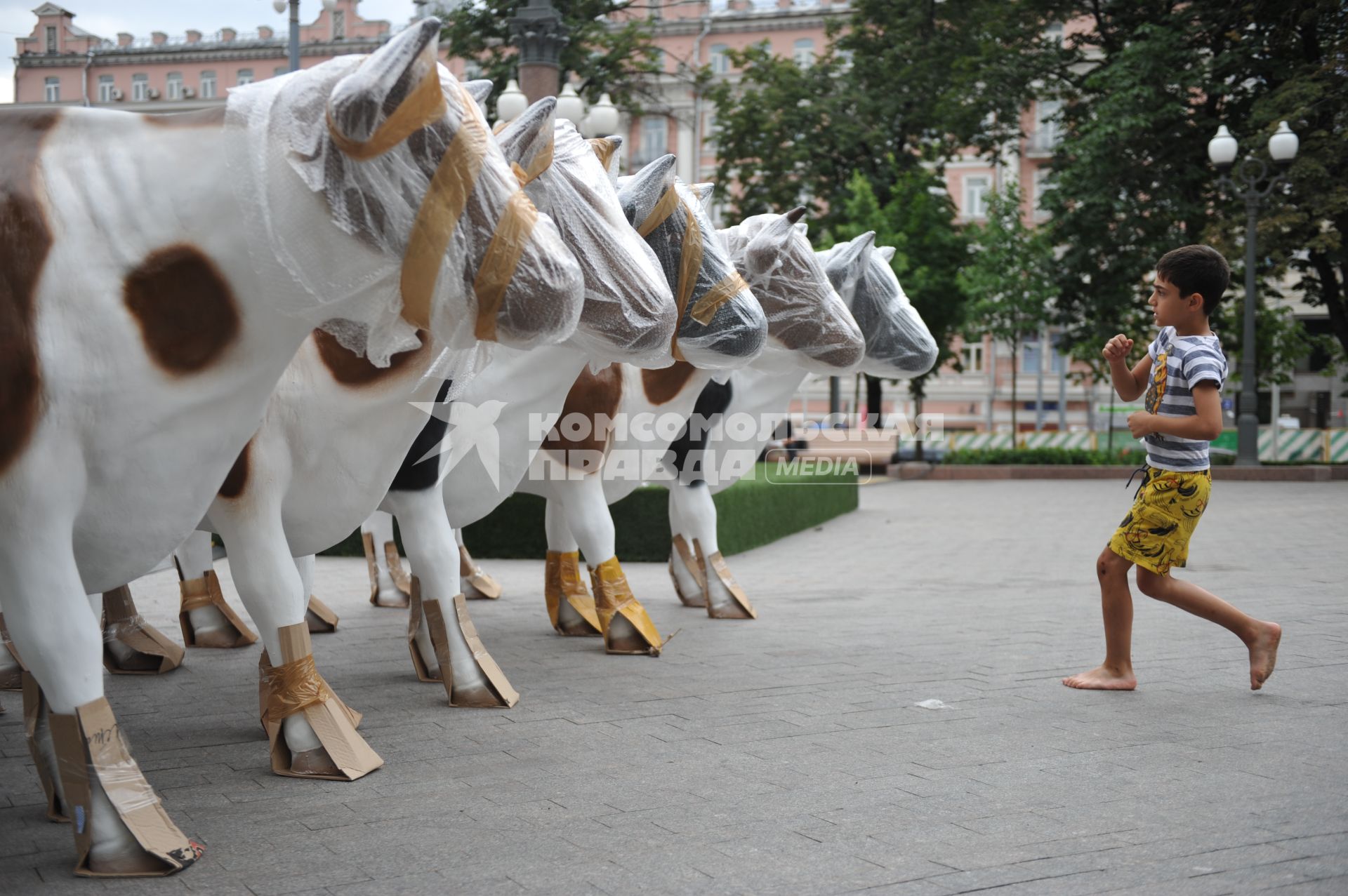 Москва. В рамках фестиваля   `Московское варенье. Дары природы ` на Пушкинской площади разместится баварская деревушка.