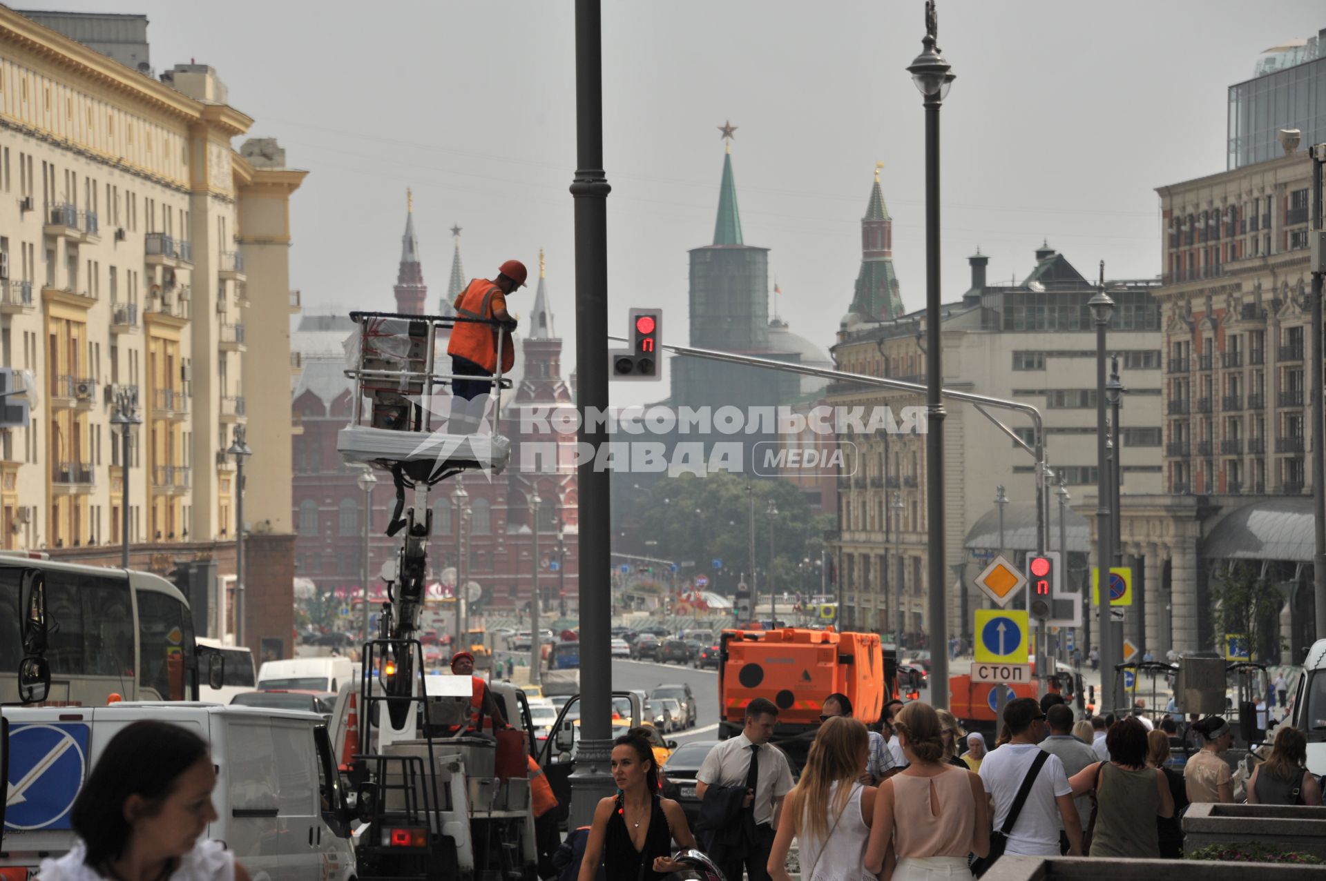 Москва. Тверская улица после реконструкции.